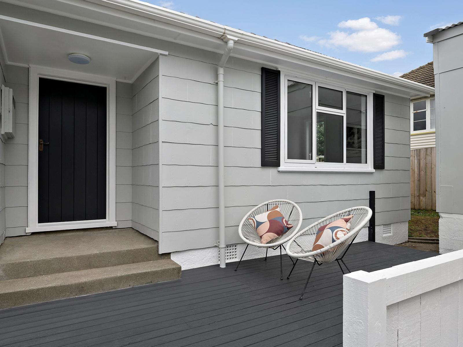 117 Moorefield Road, Johnsonville 117 Moorefield Road, Johnsonville