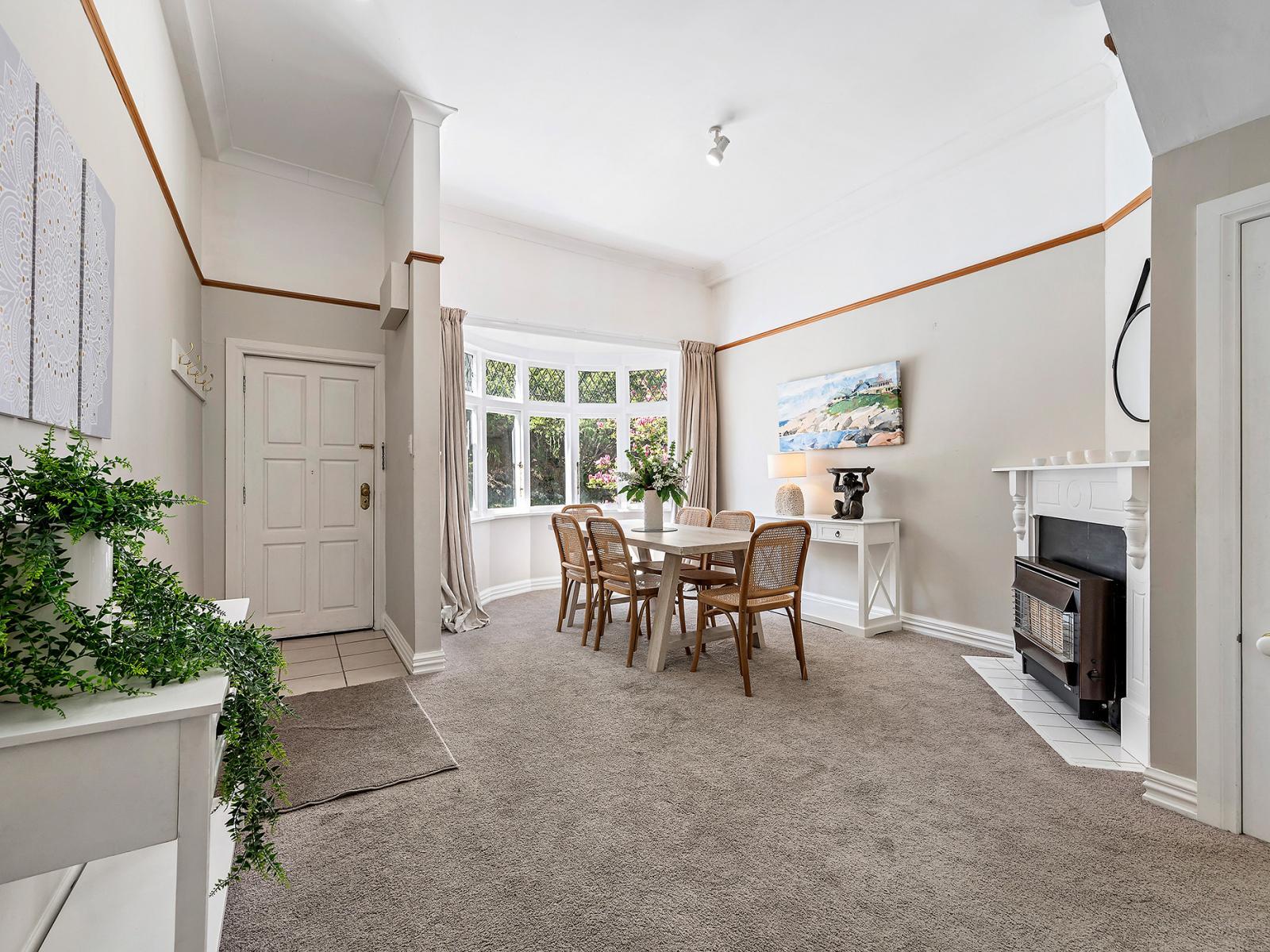 380 Tinakori Road, Thorndon 380 Tinakori Road, Thorndon