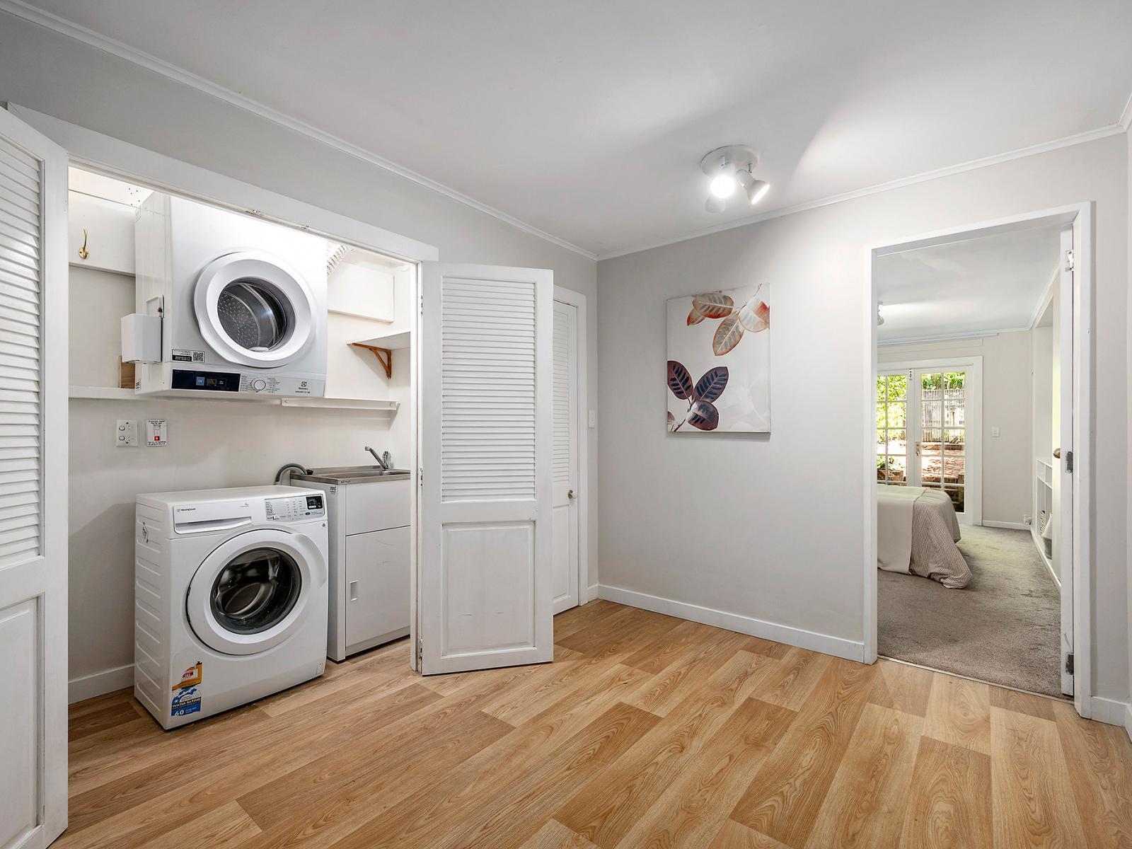 380 Tinakori Road, Thorndon 380 Tinakori Road, Thorndon