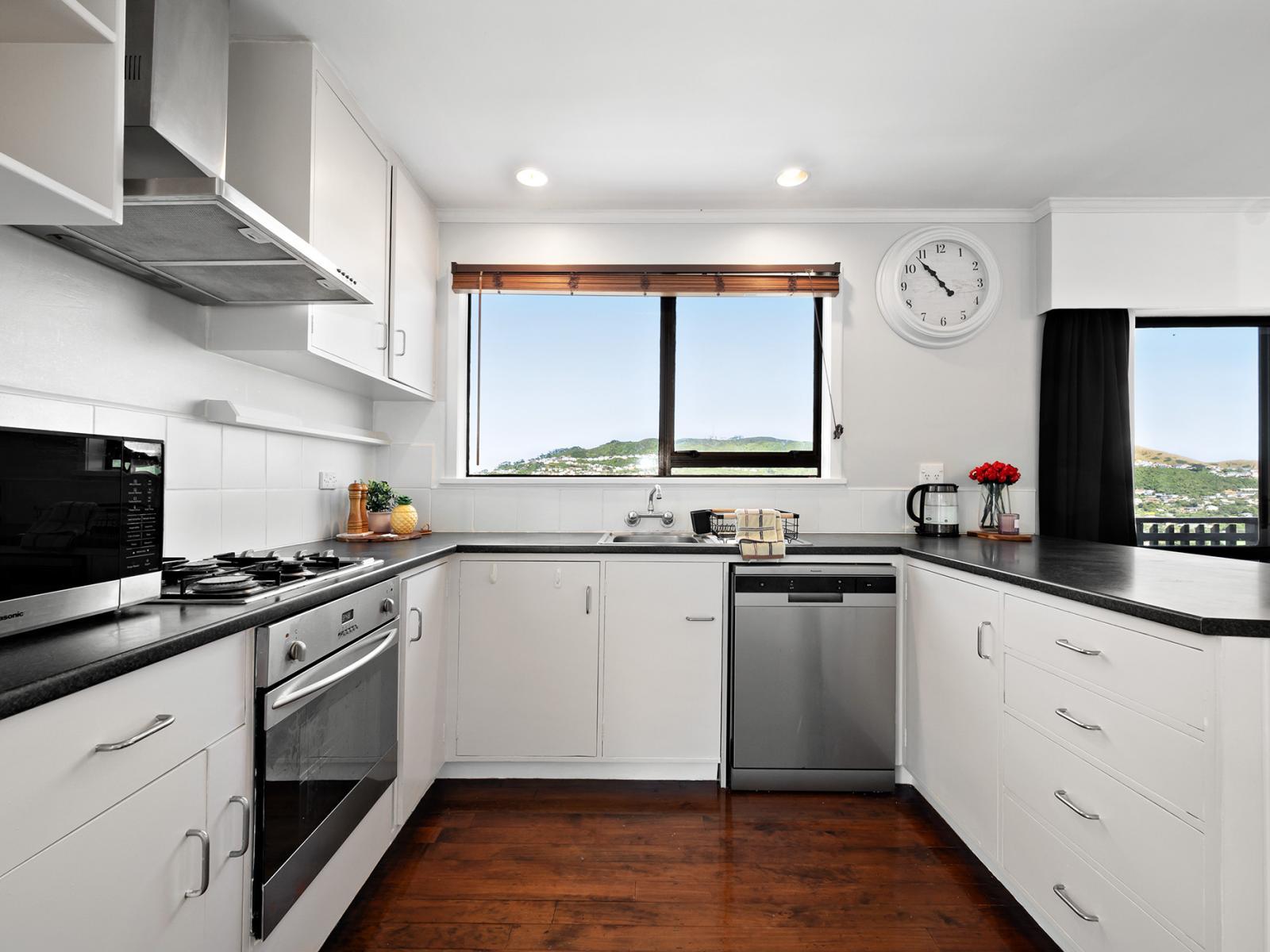 10A Ceres Crescent, Johnsonville 10A Ceres Crescent, Johnsonville