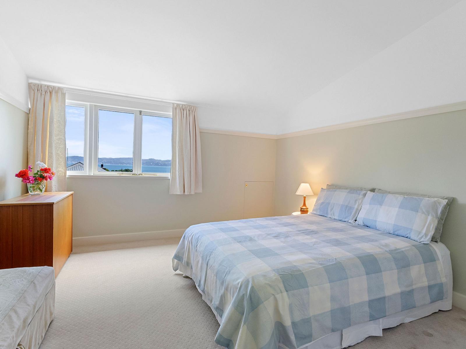 28 Kotari Road, Days Bay, Eastbourne 28 Kotari Road, Days Bay, Eastbourne