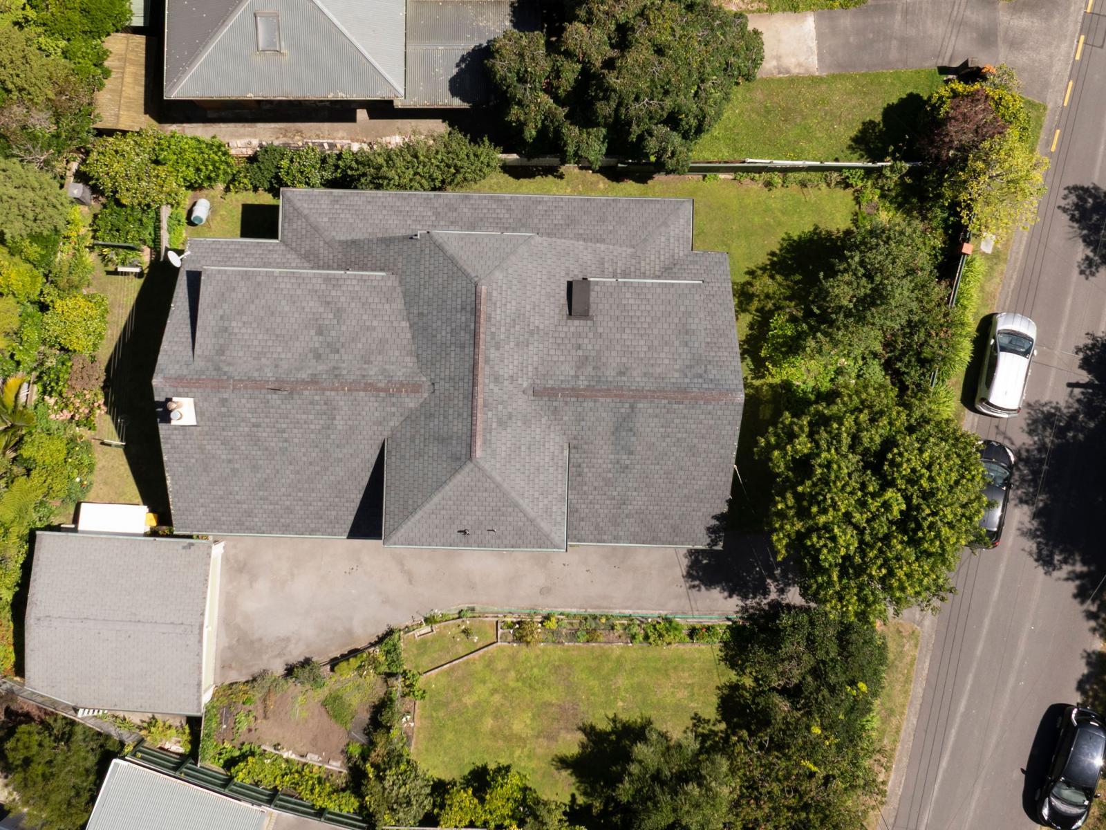 28 Kotari Road, Days Bay, Eastbourne 28 Kotari Road, Days Bay, Eastbourne