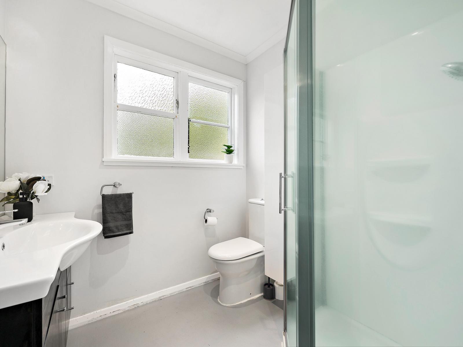 104 Sidlaw Street, Strathmore Park 104 Sidlaw Street, Strathmore Park