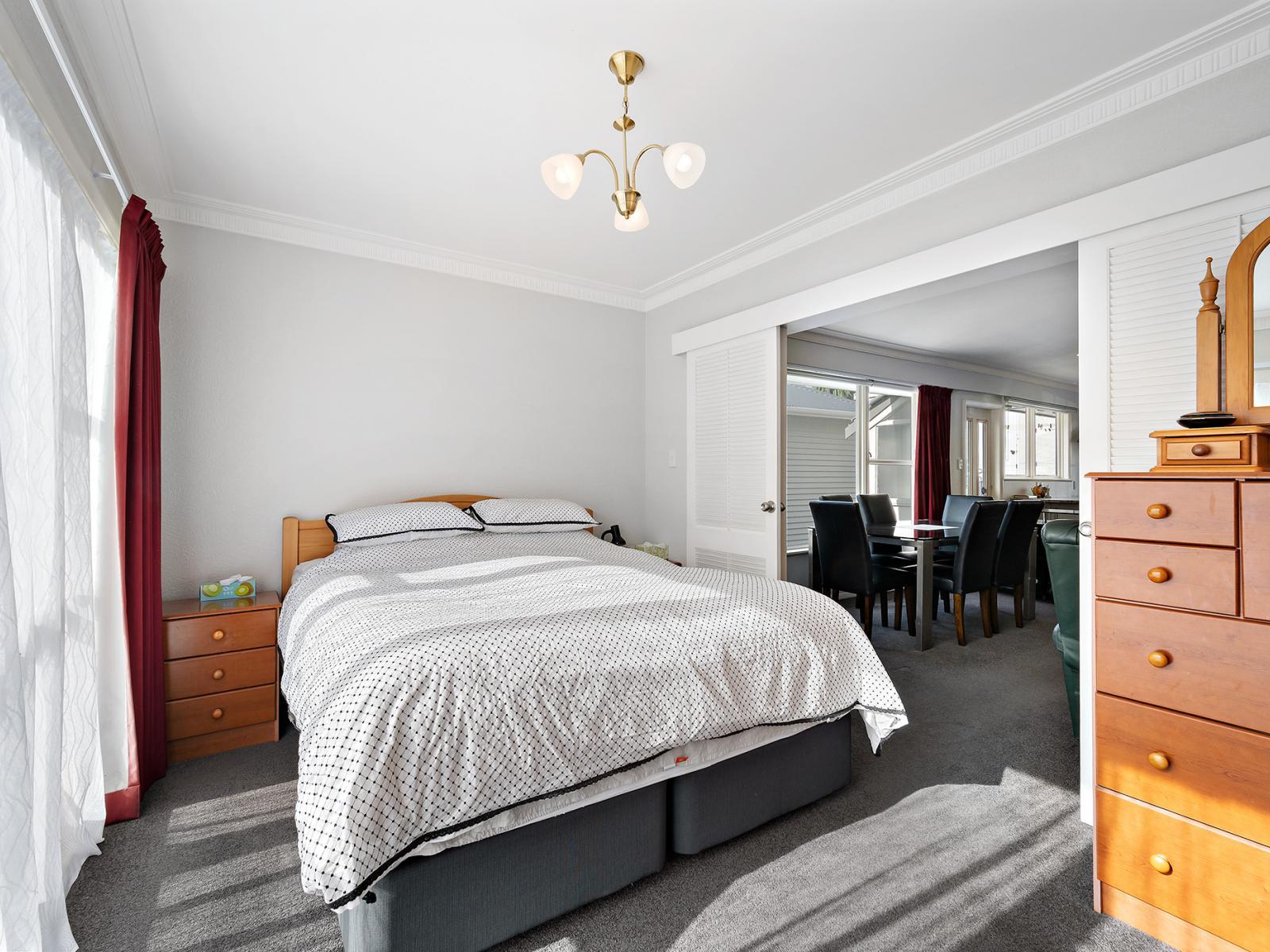 84 Waipapa Road, Hataitai 84 Waipapa Road, Hataitai