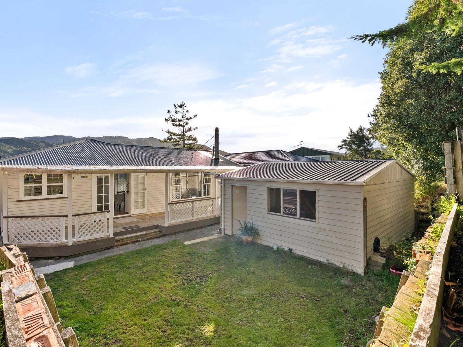 26 Trelawney Road, Wainuiomata 26 Trelawney Road, Wainuiomata
