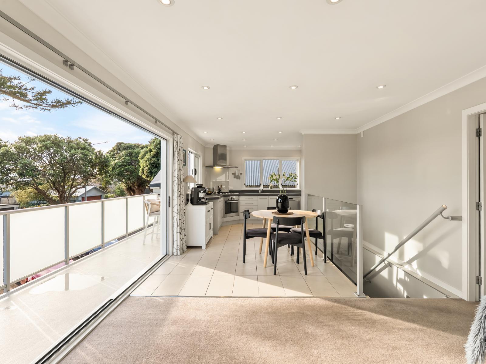 225 Muritai Road, Eastbourne 225 Muritai Road, Eastbourne