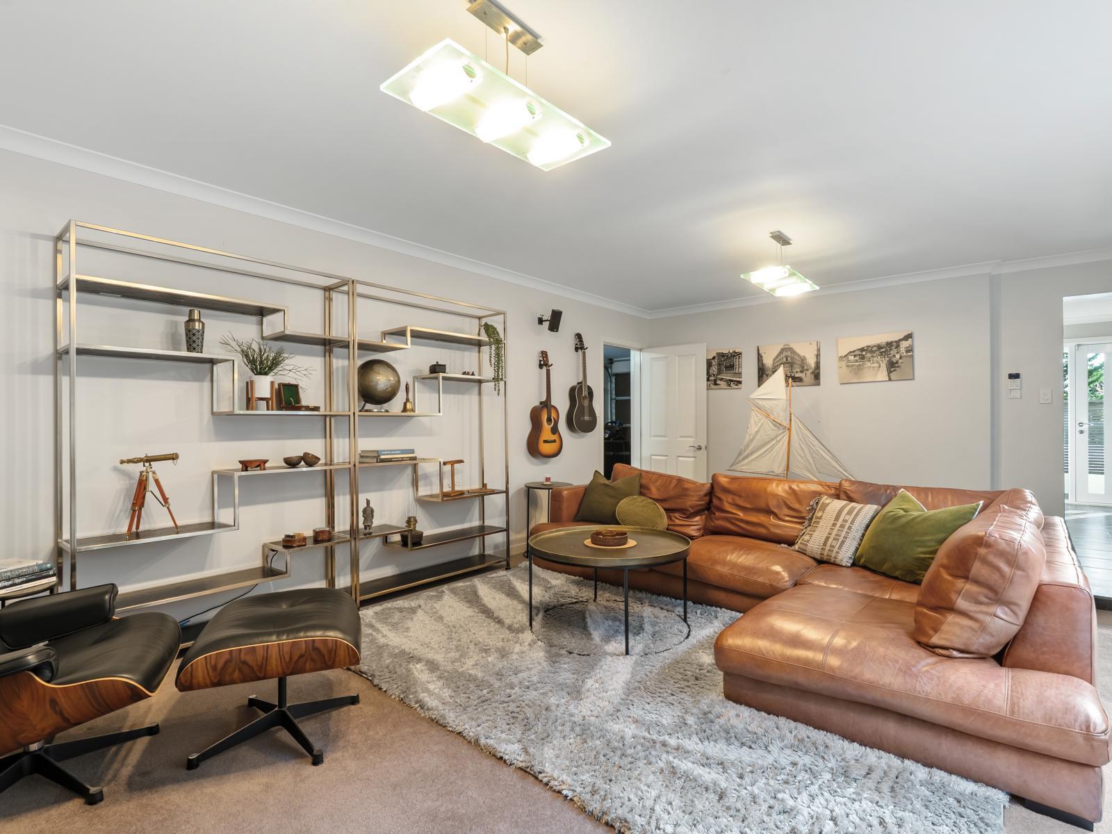 225 Muritai Road, Eastbourne 225 Muritai Road, Eastbourne