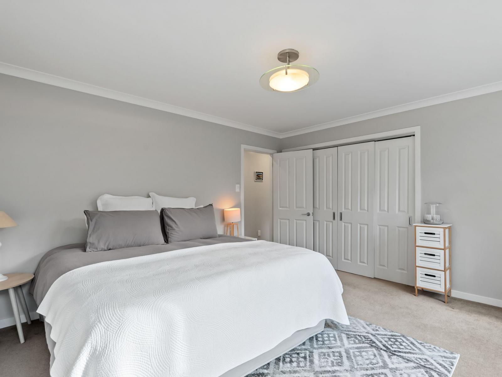 225 Muritai Road, Eastbourne 225 Muritai Road, Eastbourne