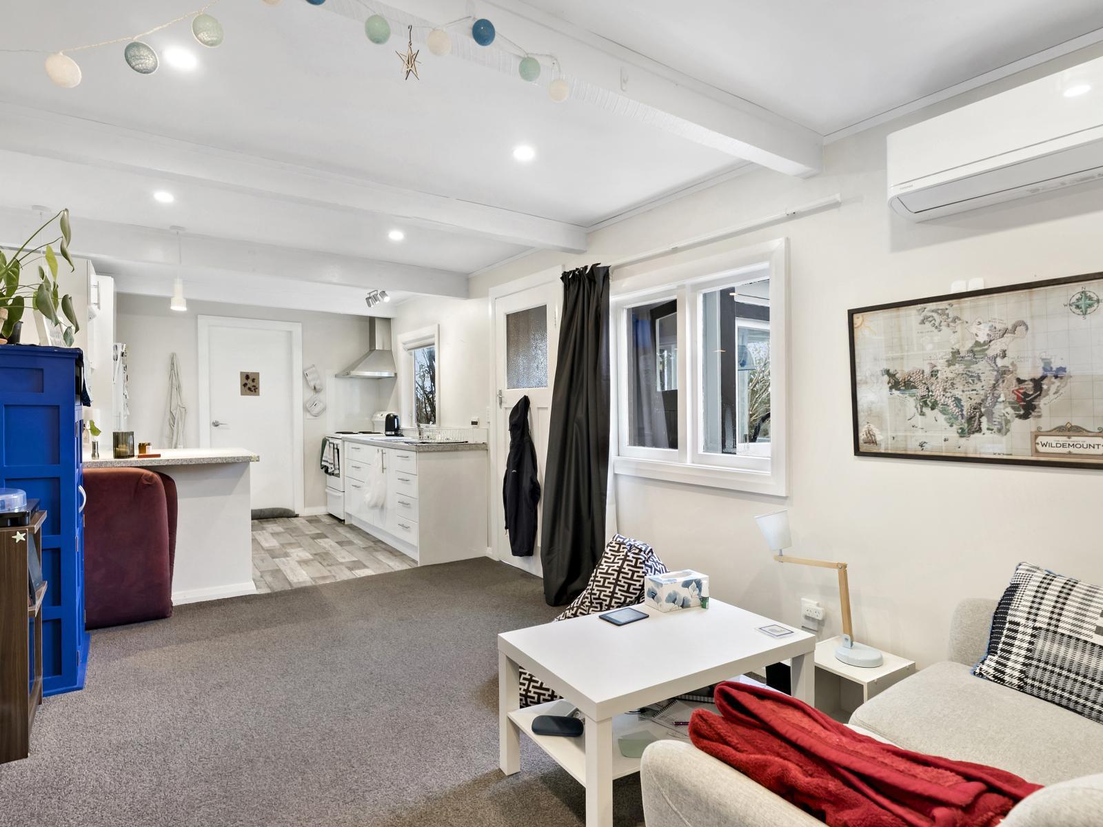 17 Rakau Road, Hataitai 17 Rakau Road, Hataitai