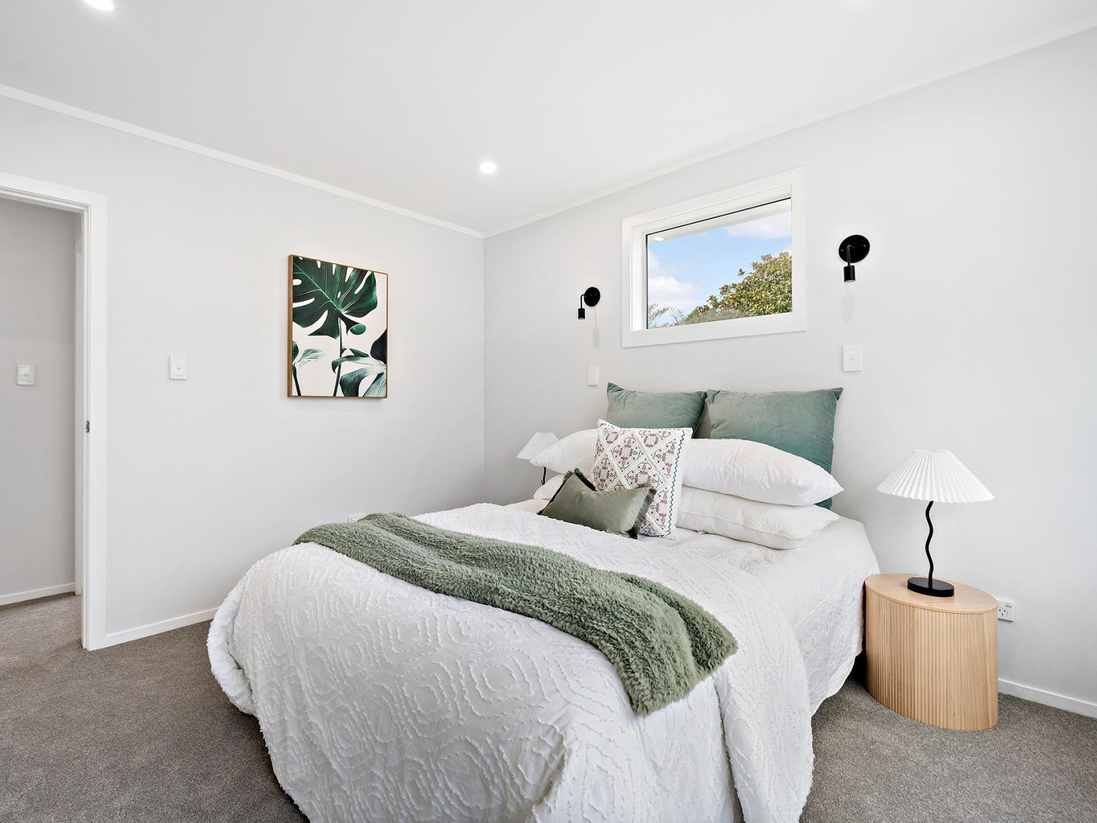 7 Massey Street, Tawa 7 Massey Street, Tawa