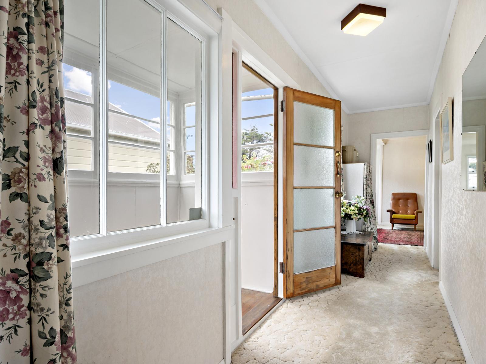55 Ironside Road, Johnsonville 55 Ironside Road, Johnsonville