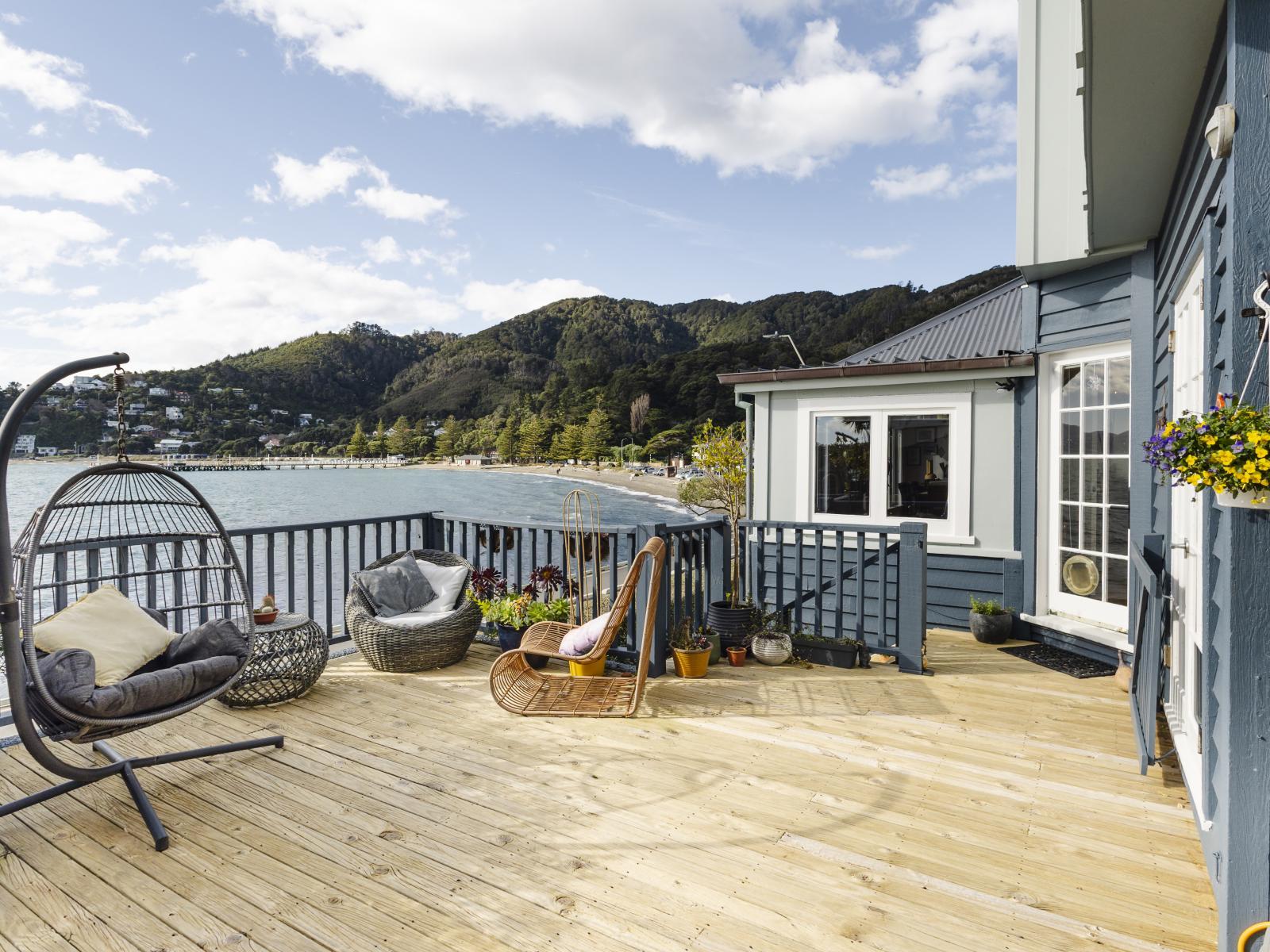 625 Marine Drive, Days Bay 625 Marine Drive, Days Bay