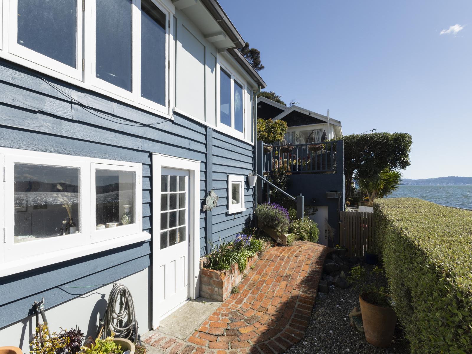 625 Marine Drive, Days Bay 625 Marine Drive, Days Bay