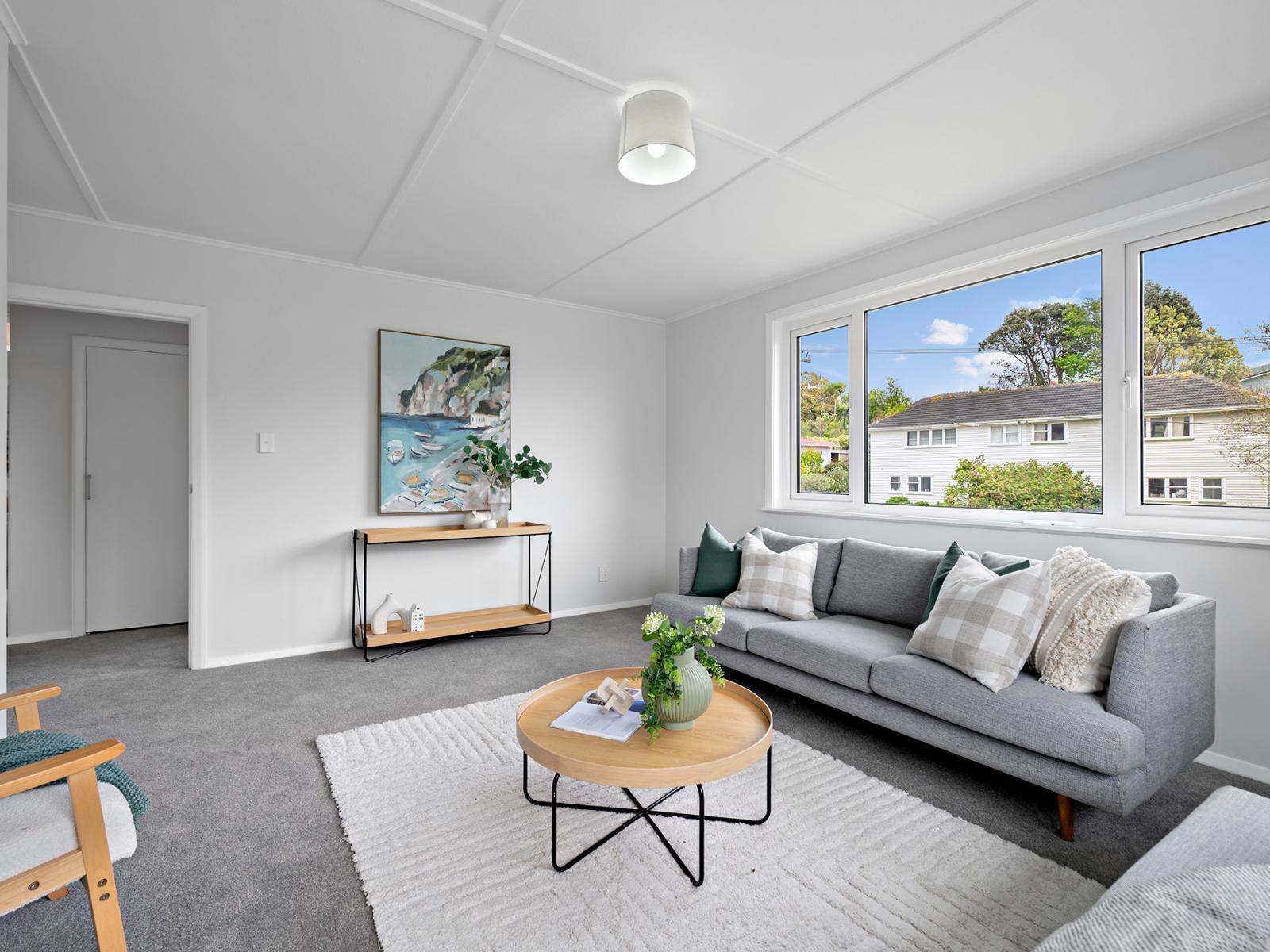 68 Tremewan Street, Tawa 68 Tremewan Street, Tawa