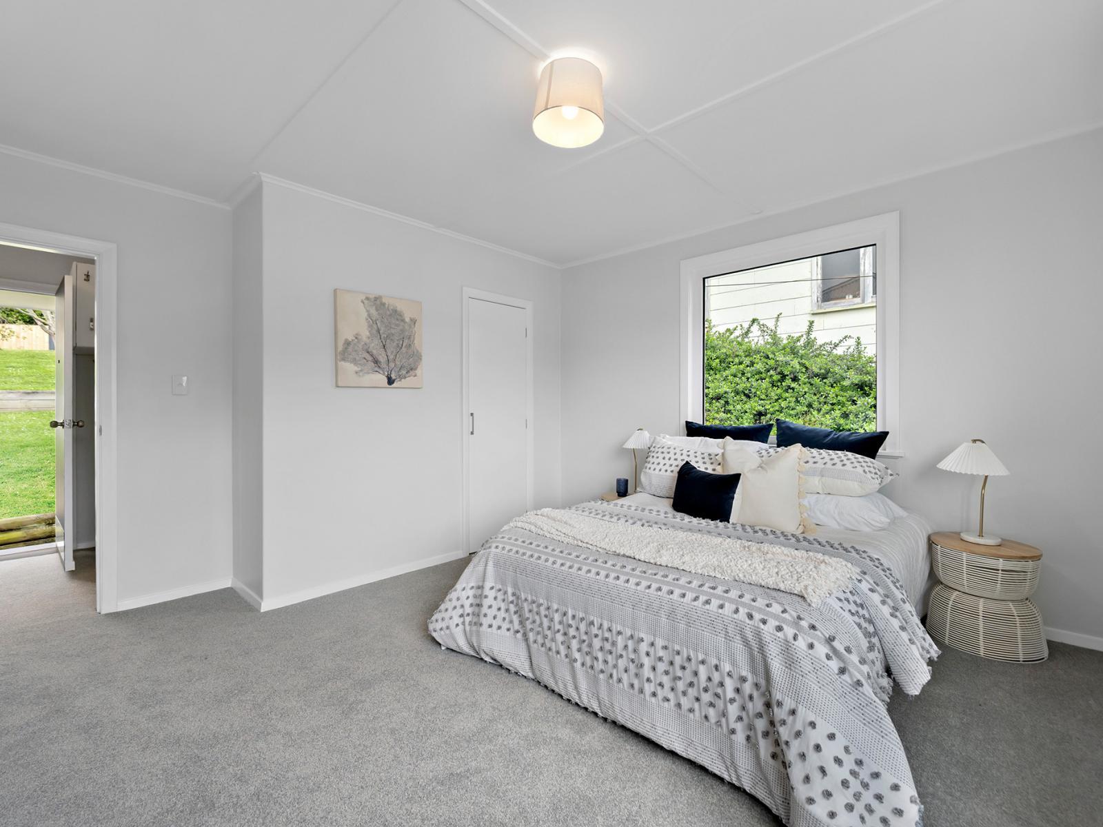 68 Tremewan Street, Tawa 68 Tremewan Street, Tawa