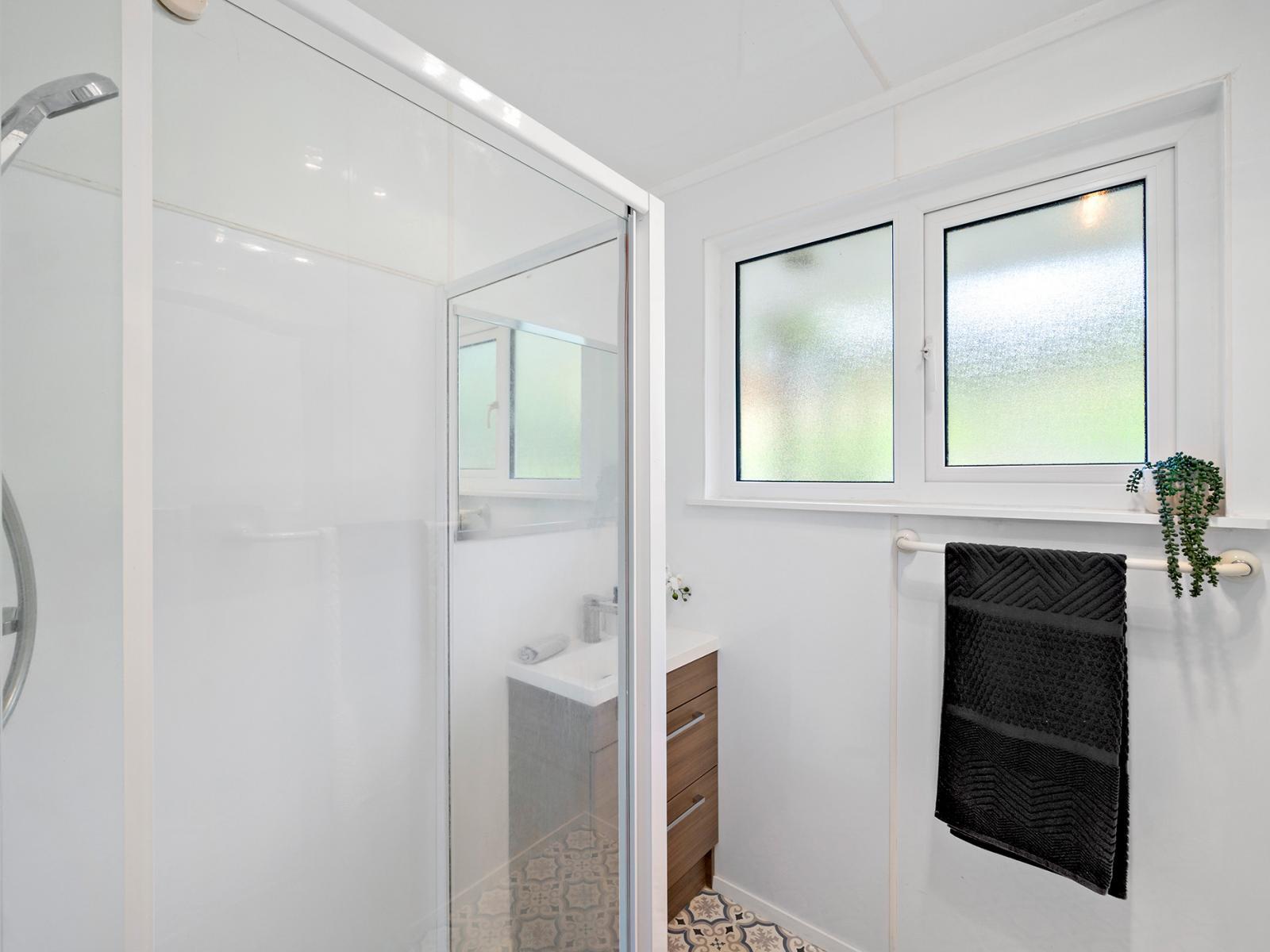 68 Tremewan Street, Tawa 68 Tremewan Street, Tawa
