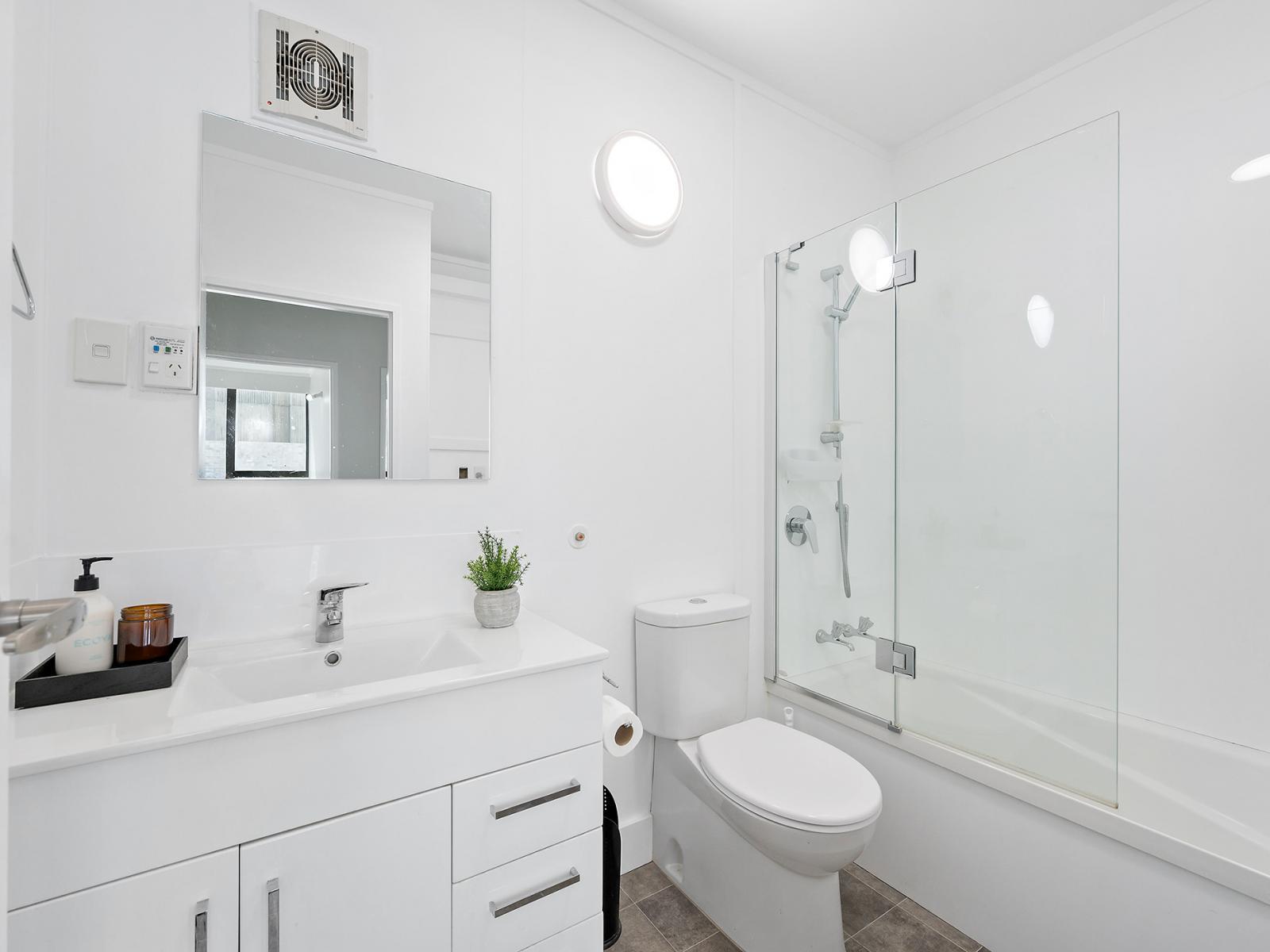 Unit 13, 70 Hobson Street, Thorndon Unit 13, 70 Hobson Street, Thorndon