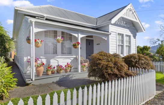 23 Main Road Raglan