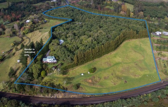 1572B State Highway 2 Pahoia