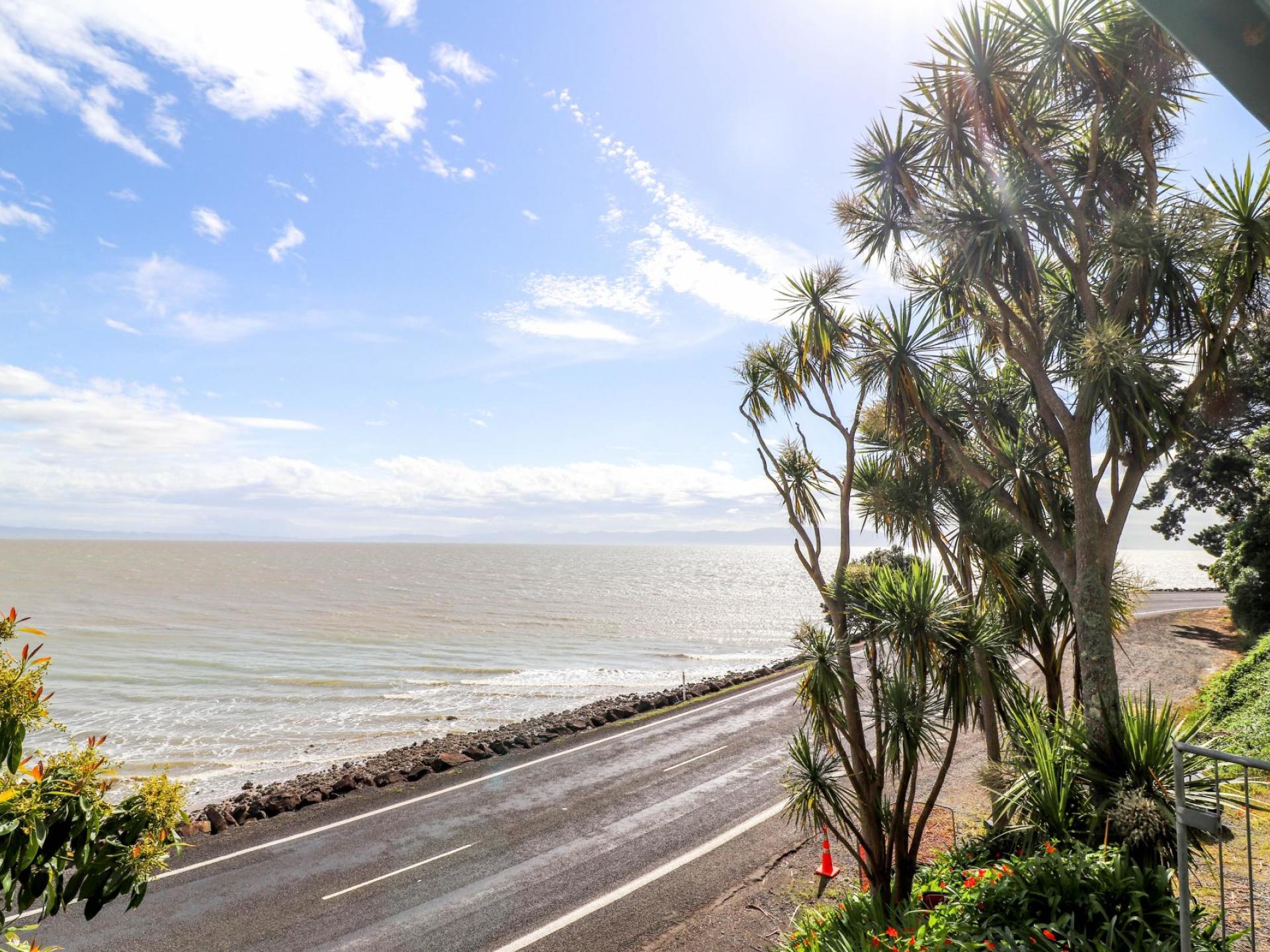 116 Thames Coast Road, Thames 116 Thames Coast Road, Thames