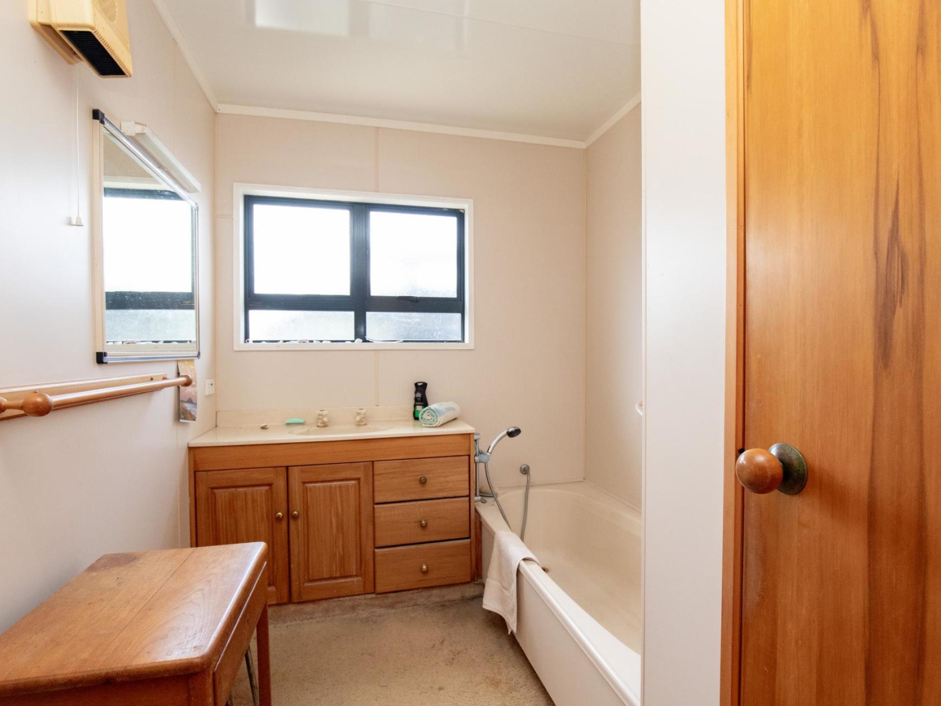 565 Hauraki Road, Turua 565 Hauraki Road, Turua