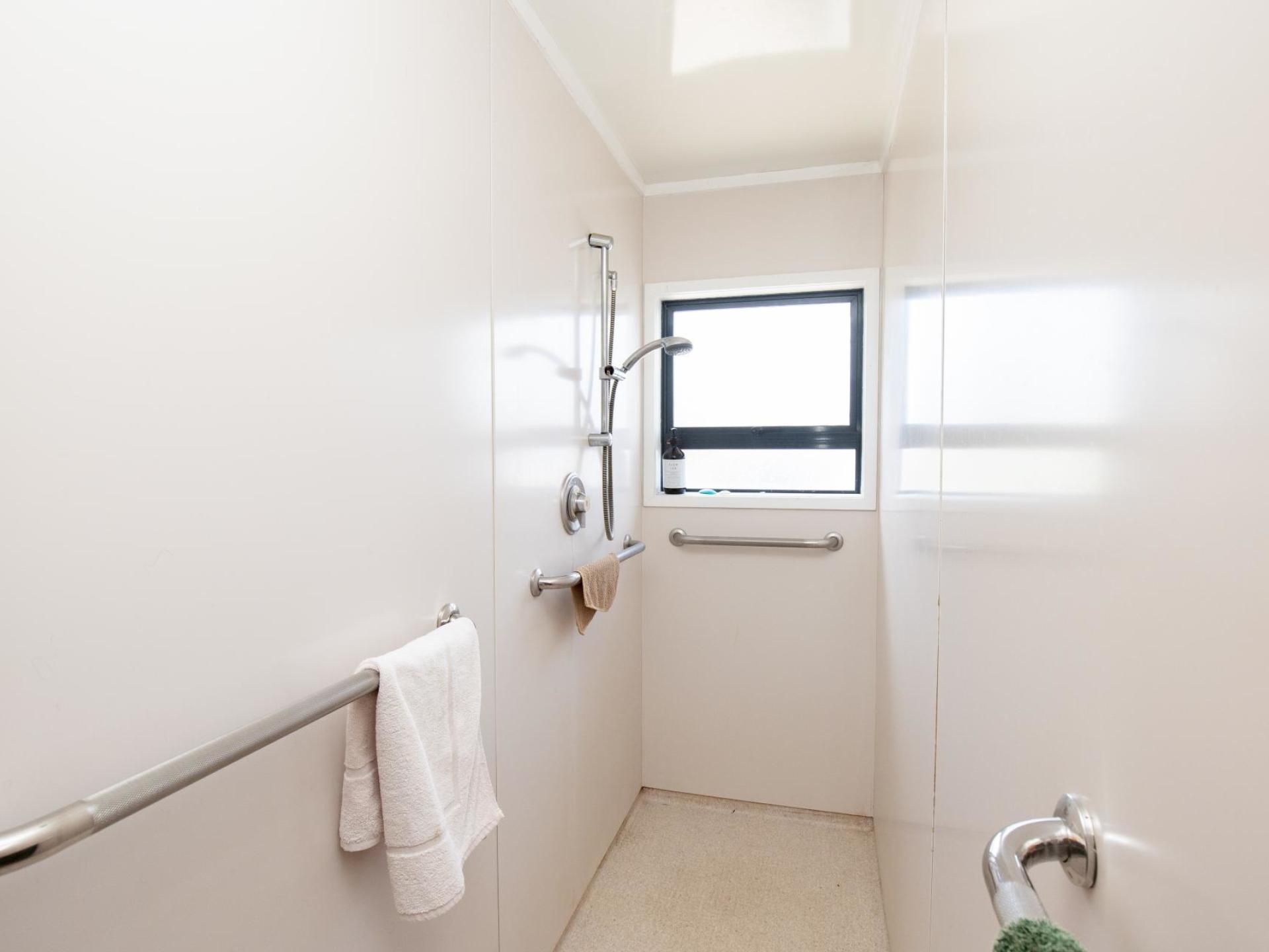 565 Hauraki Road, Turua 565 Hauraki Road, Turua