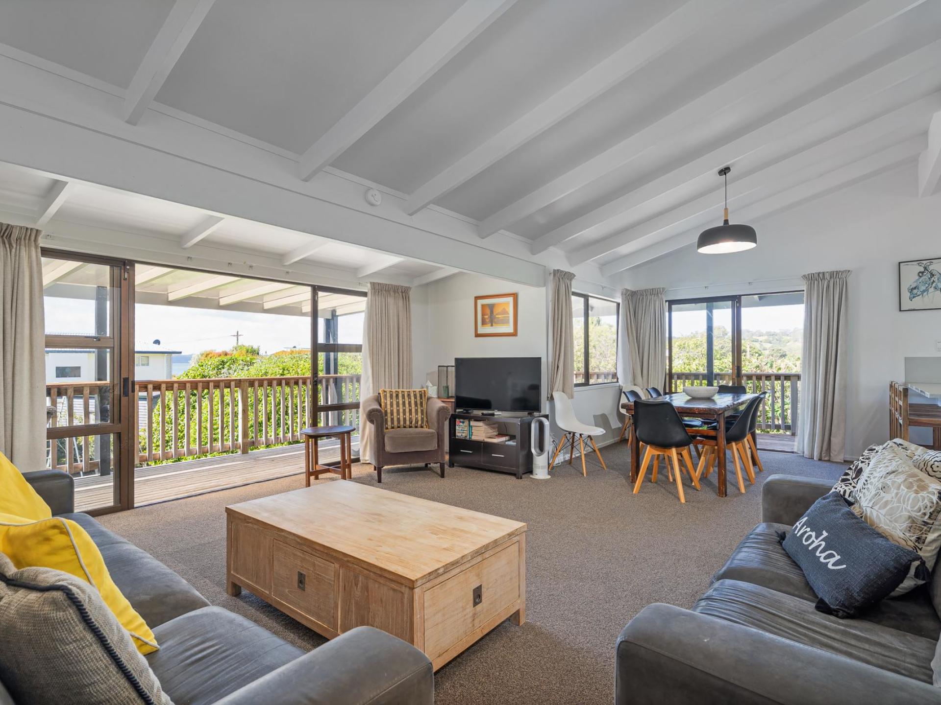 69 Captain Cook Road, Cooks Beach 69 Captain Cook Road, Cooks Beach