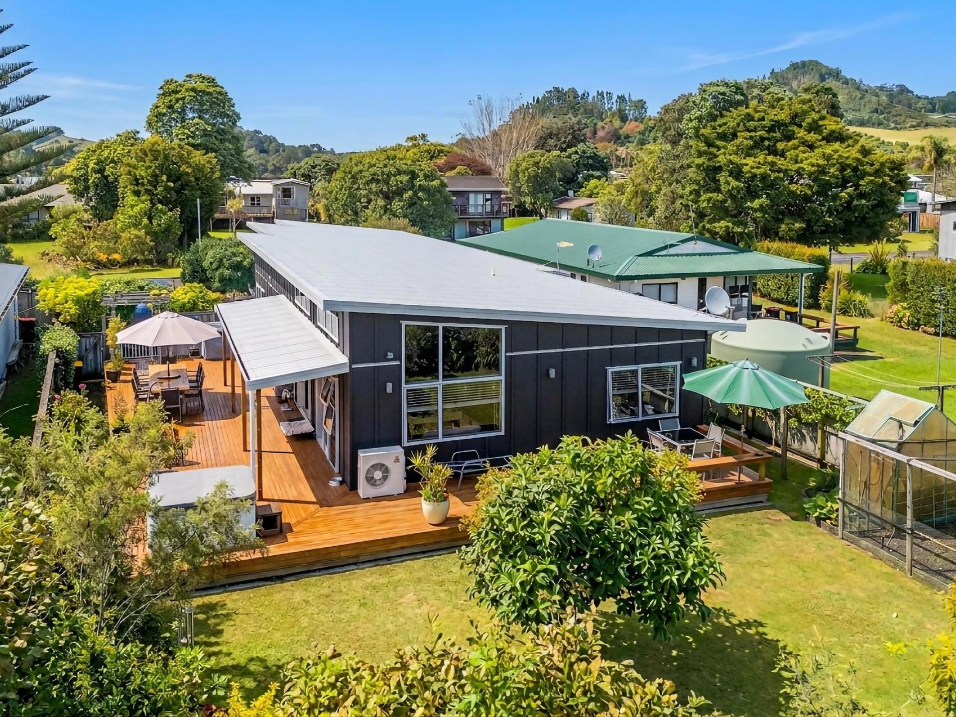 36 Oyster Drive, Cooks Beach 36 Oyster Drive, Cooks Beach