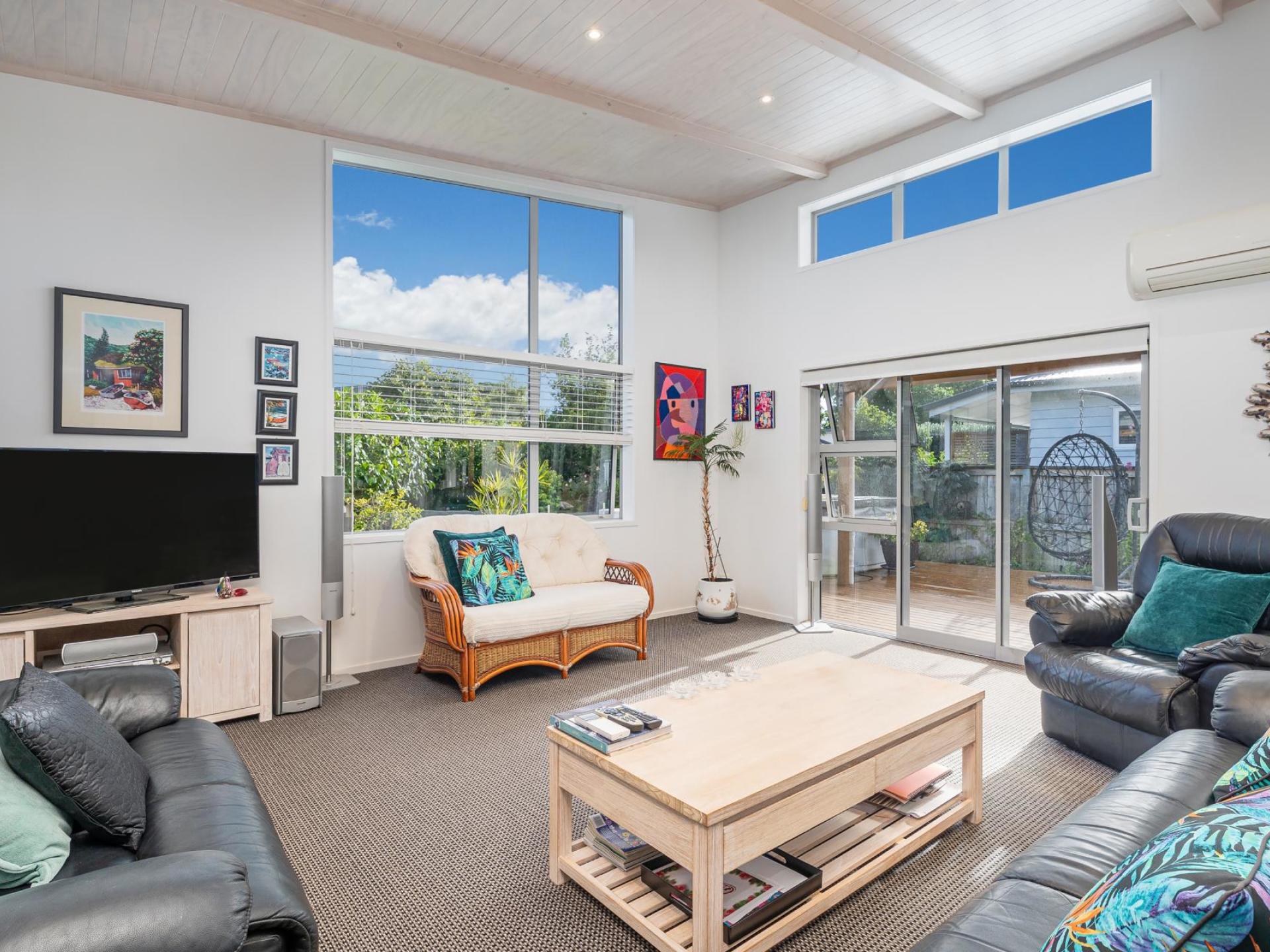 36 Oyster Drive, Cooks Beach 36 Oyster Drive, Cooks Beach