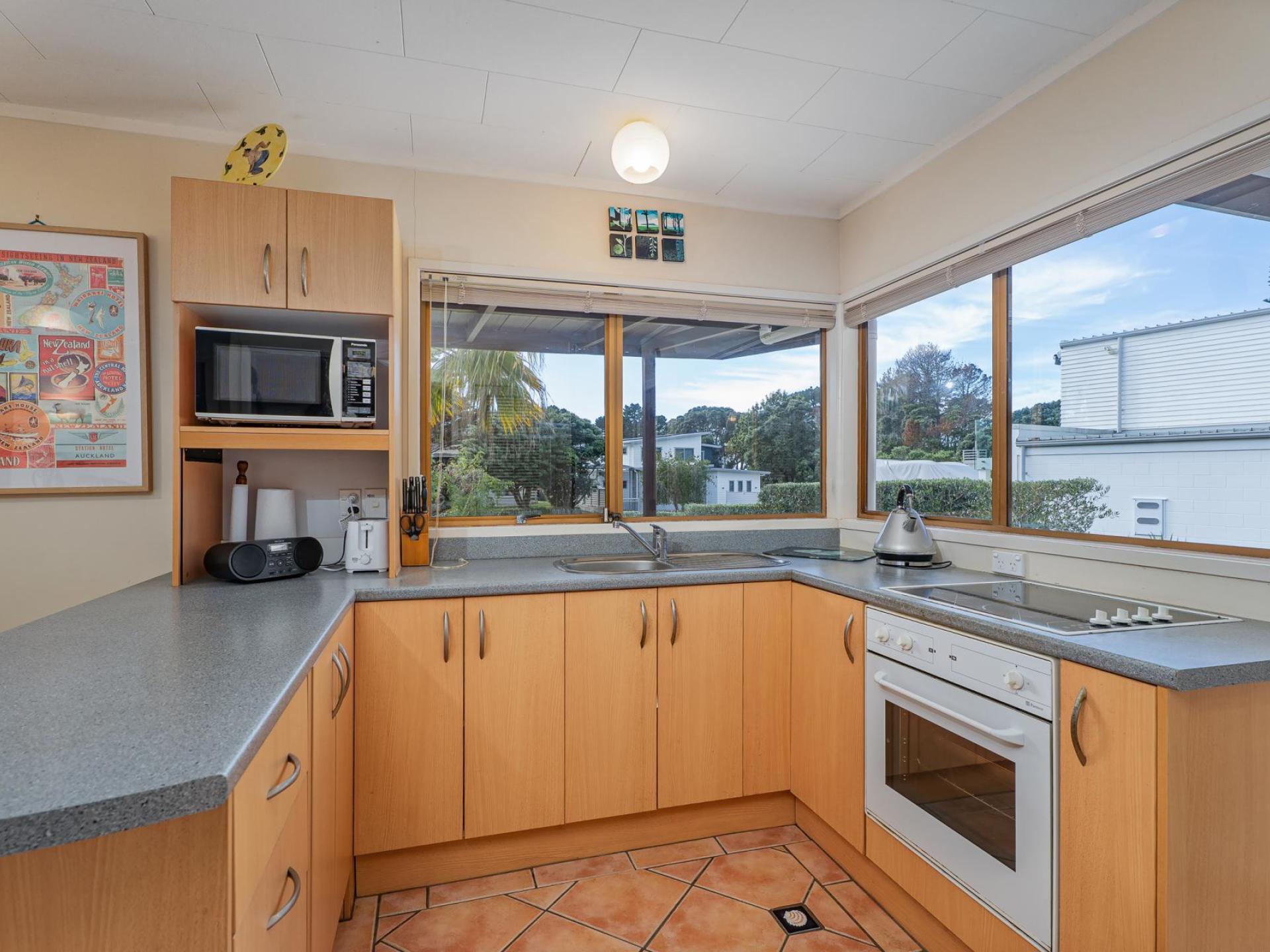 4 Courtney Place, Pauanui 4 Courtney Place, Pauanui