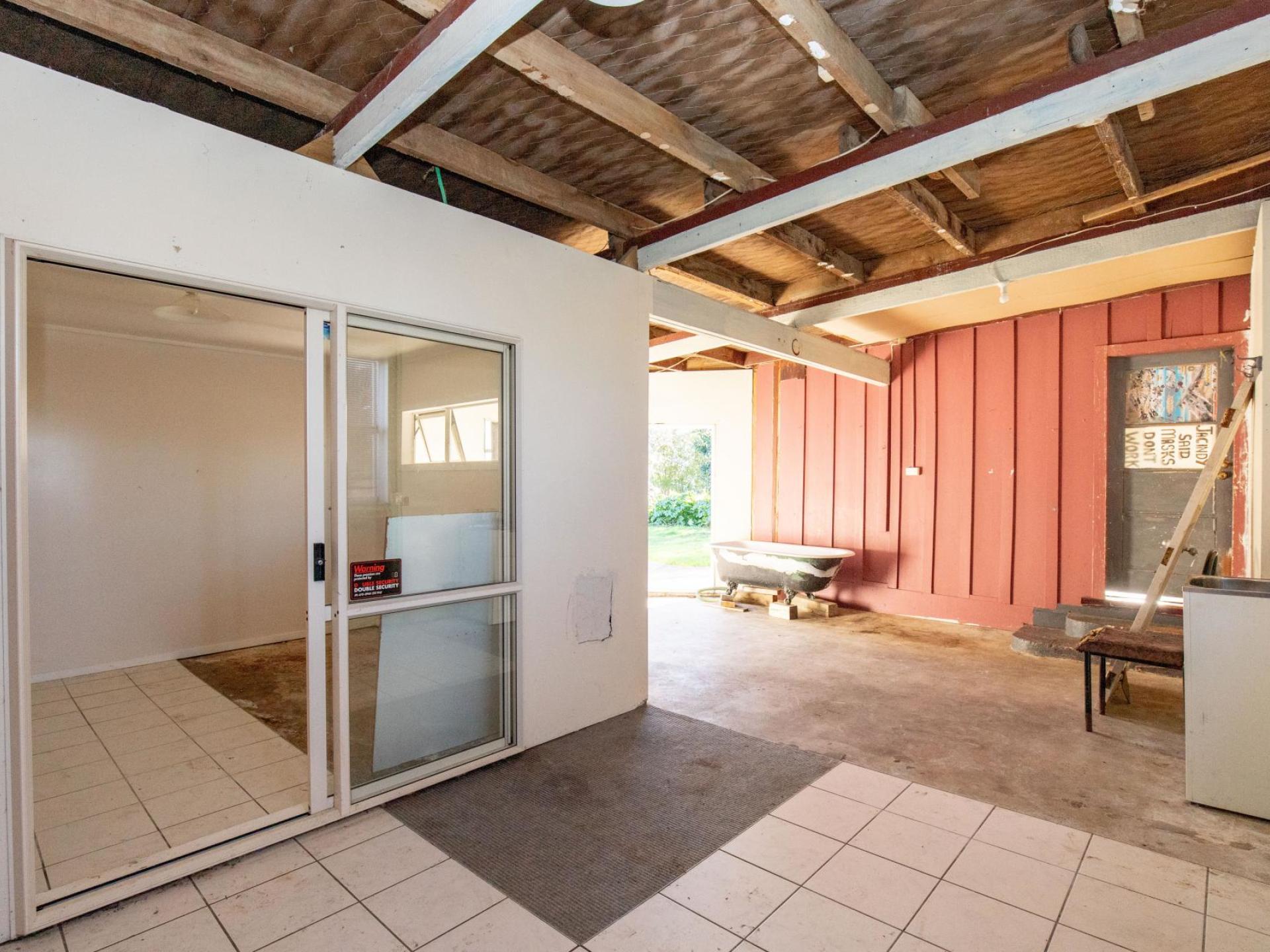 9 Front Miranda Road, Waitakaruru 9 Front Miranda Road, Waitakaruru