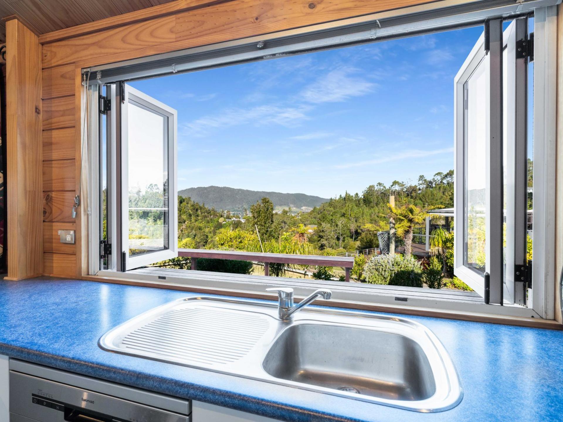18 Hinemoa Terrace, Tairua 18 Hinemoa Terrace, Tairua