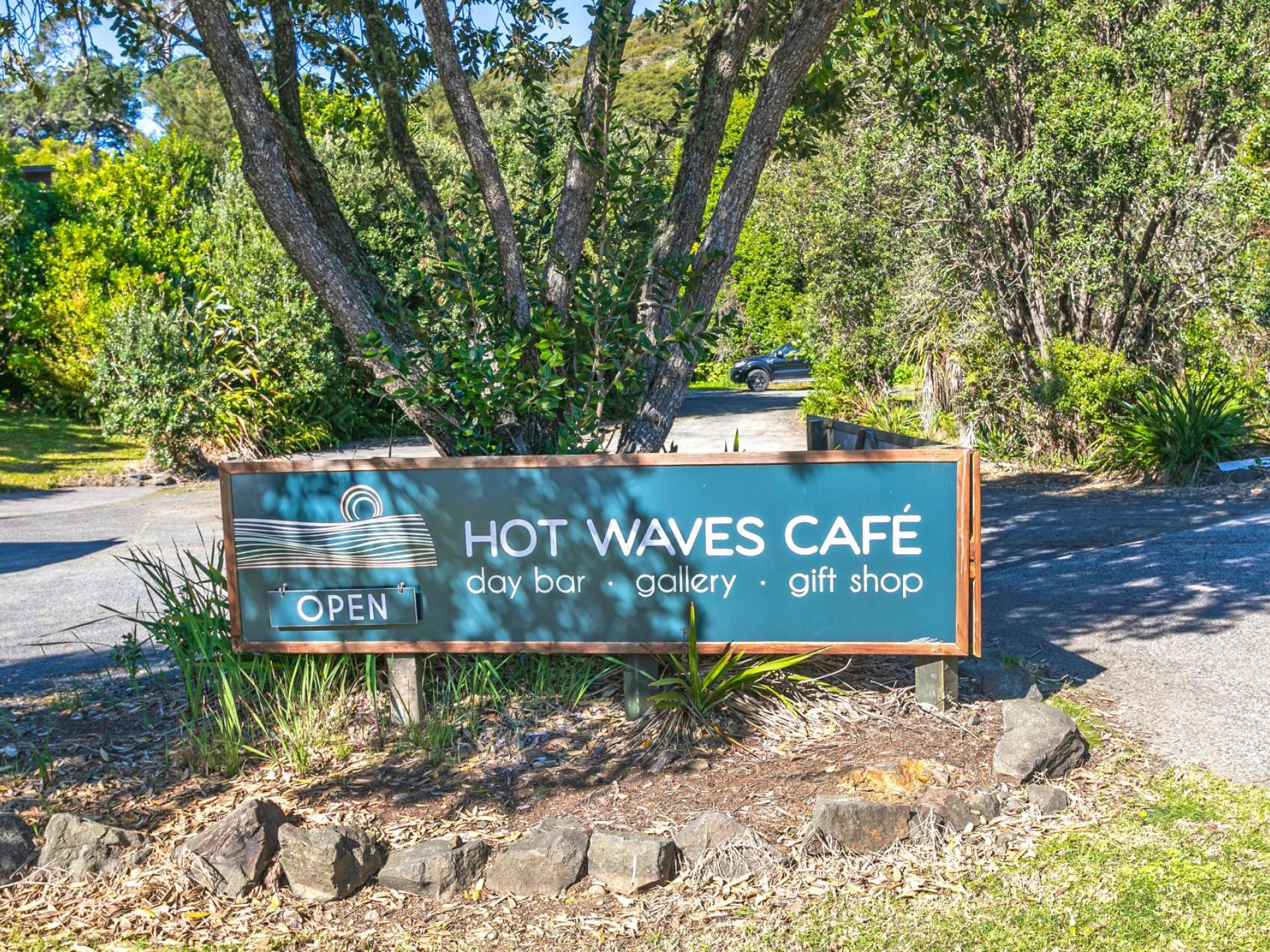 8 Pye Place, Hot Water Beach 8 Pye Place, Hot Water Beach