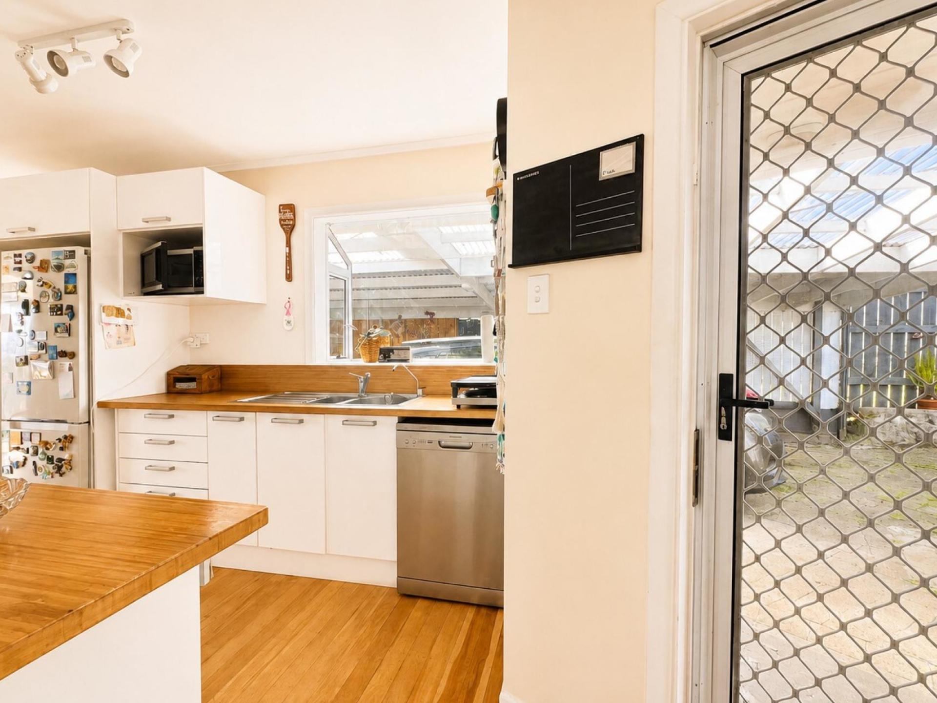 212 Waikiekie Road, Thames 212 Waikiekie Road, Thames