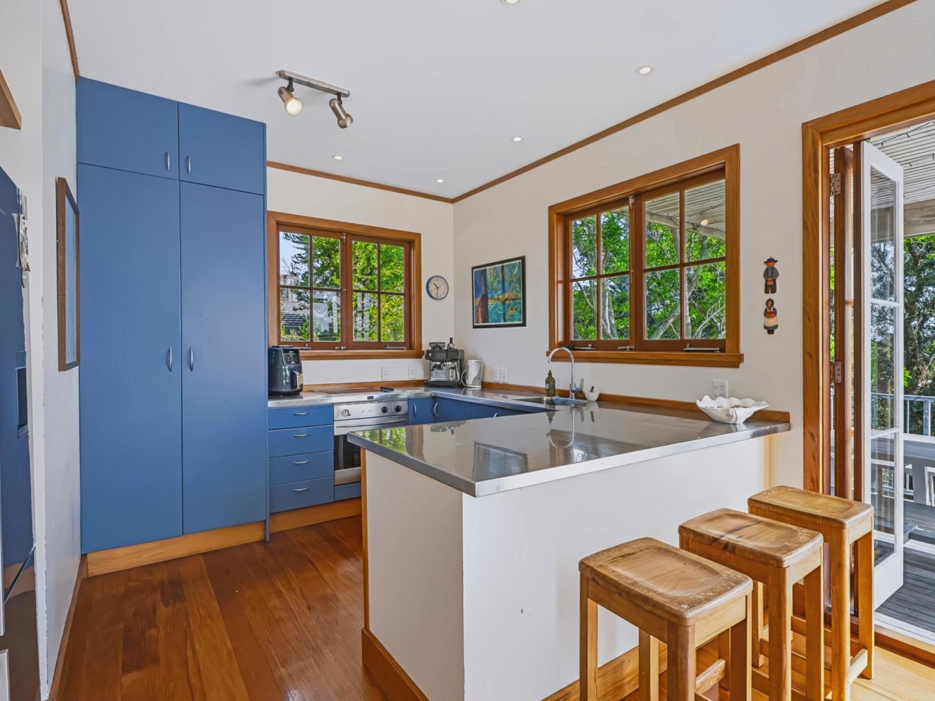 30 Mount Ave, Pauanui 30 Mount Ave, Pauanui