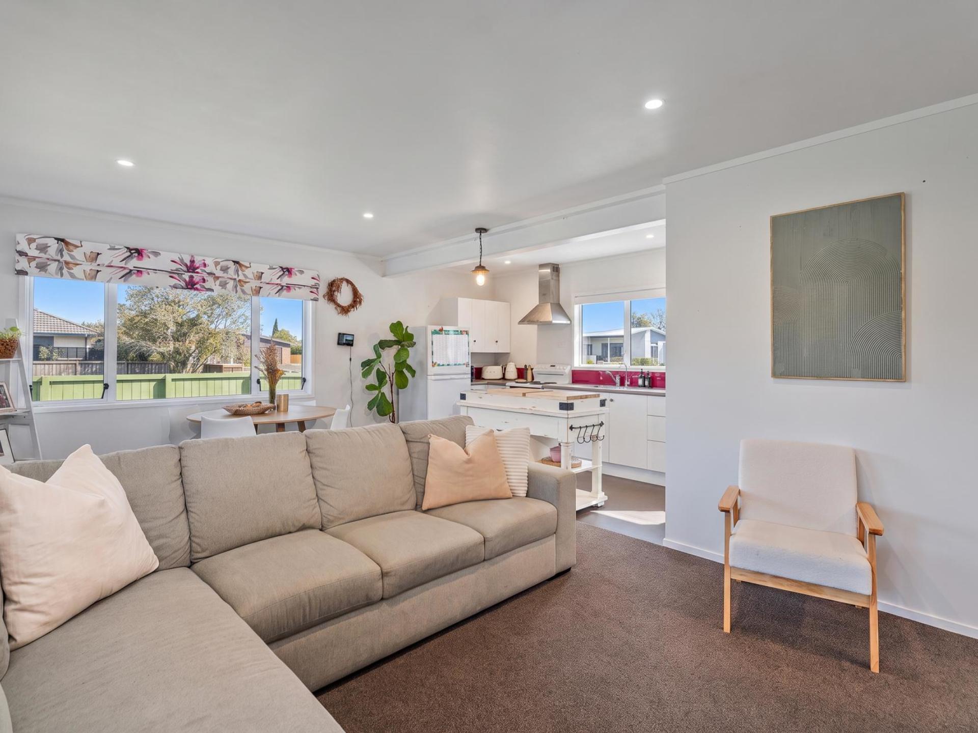 24 Wells Place, Whitianga 24 Wells Place, Whitianga