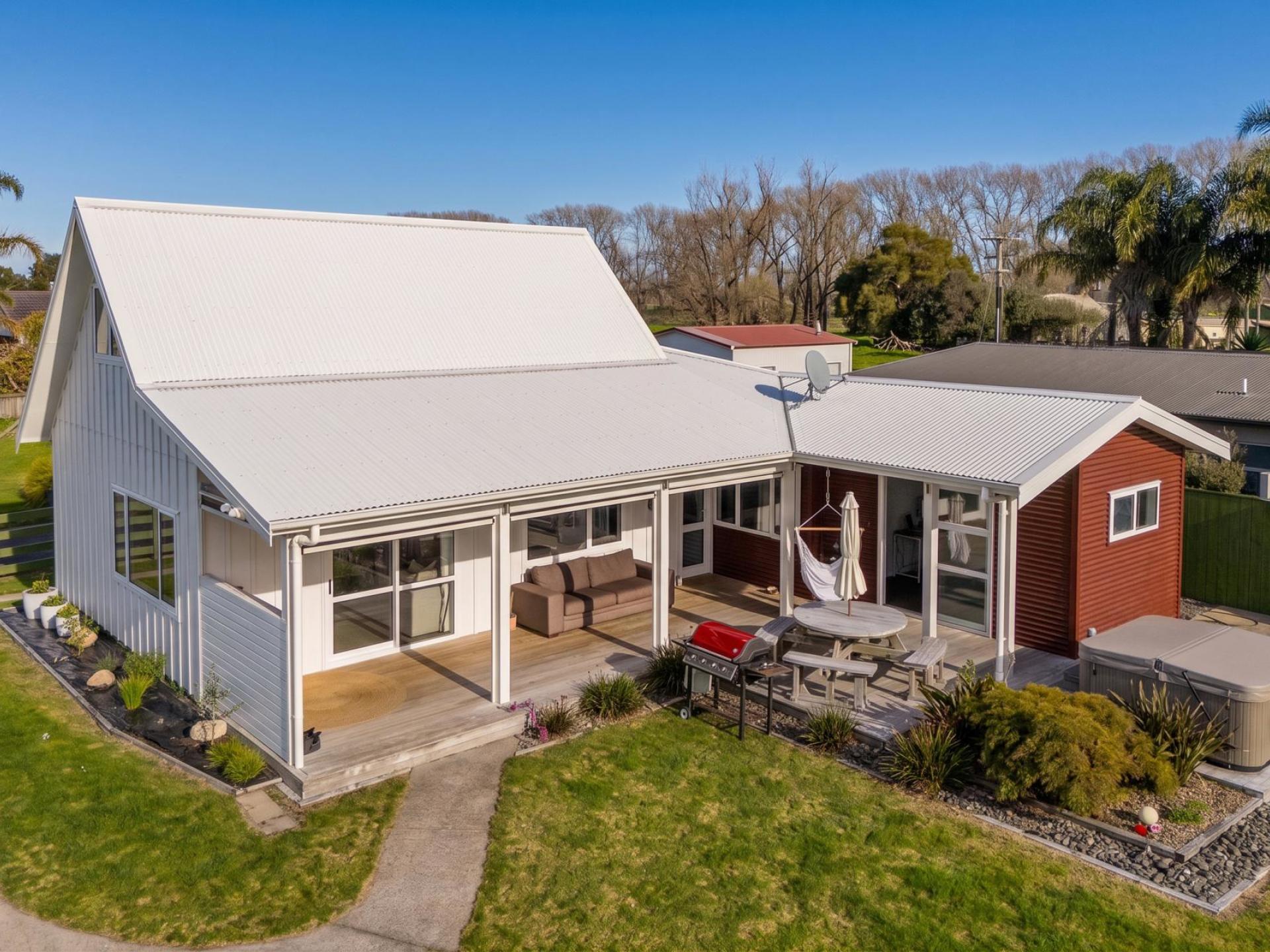 24 Wells Place, Whitianga 24 Wells Place, Whitianga