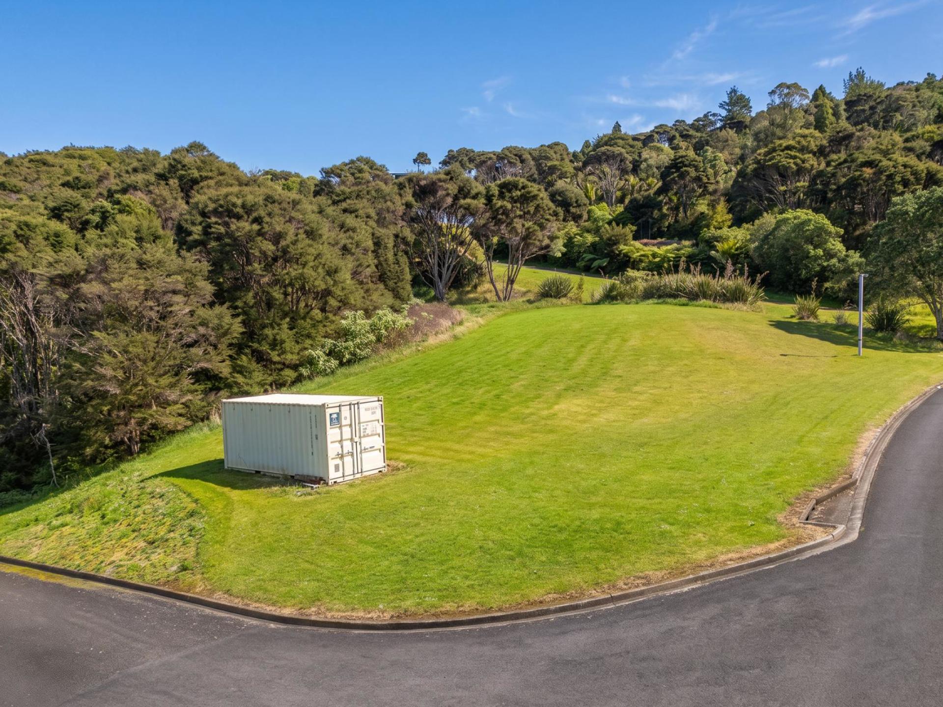 75 Tarapatiki Drive, Whitianga 75 Tarapatiki Drive, Whitianga