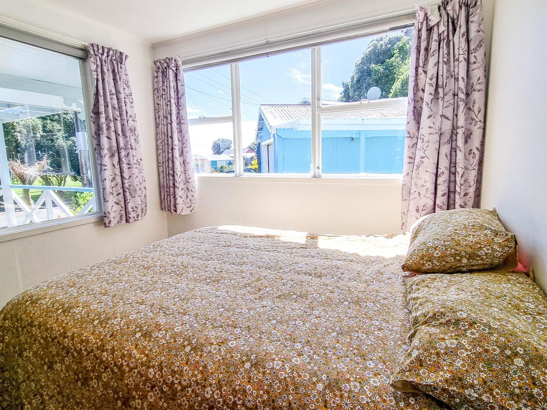 546 Thames Coast Road, Thames 546 Thames Coast Road, Thames