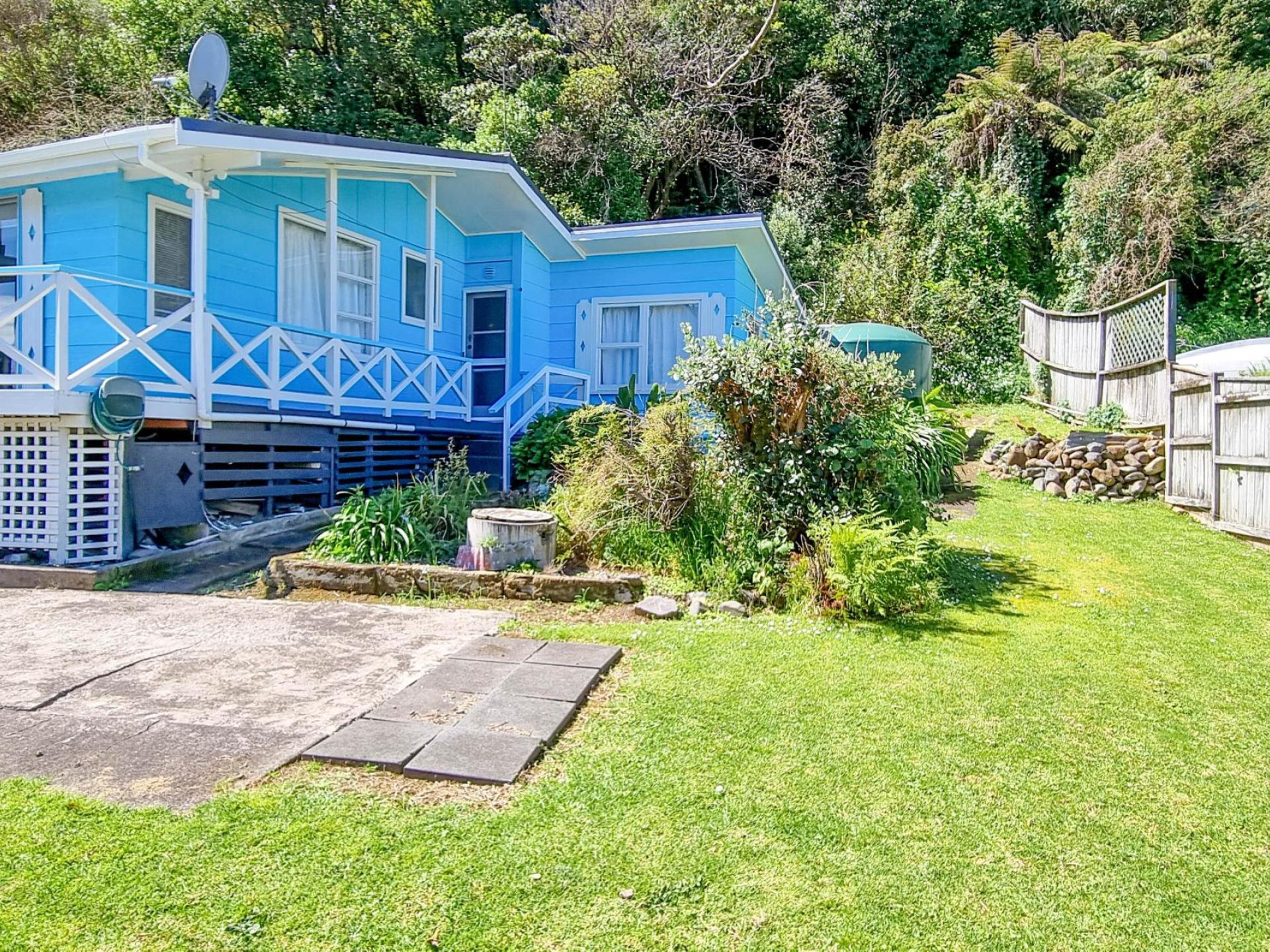 546 Thames Coast Road, Thames 546 Thames Coast Road, Thames