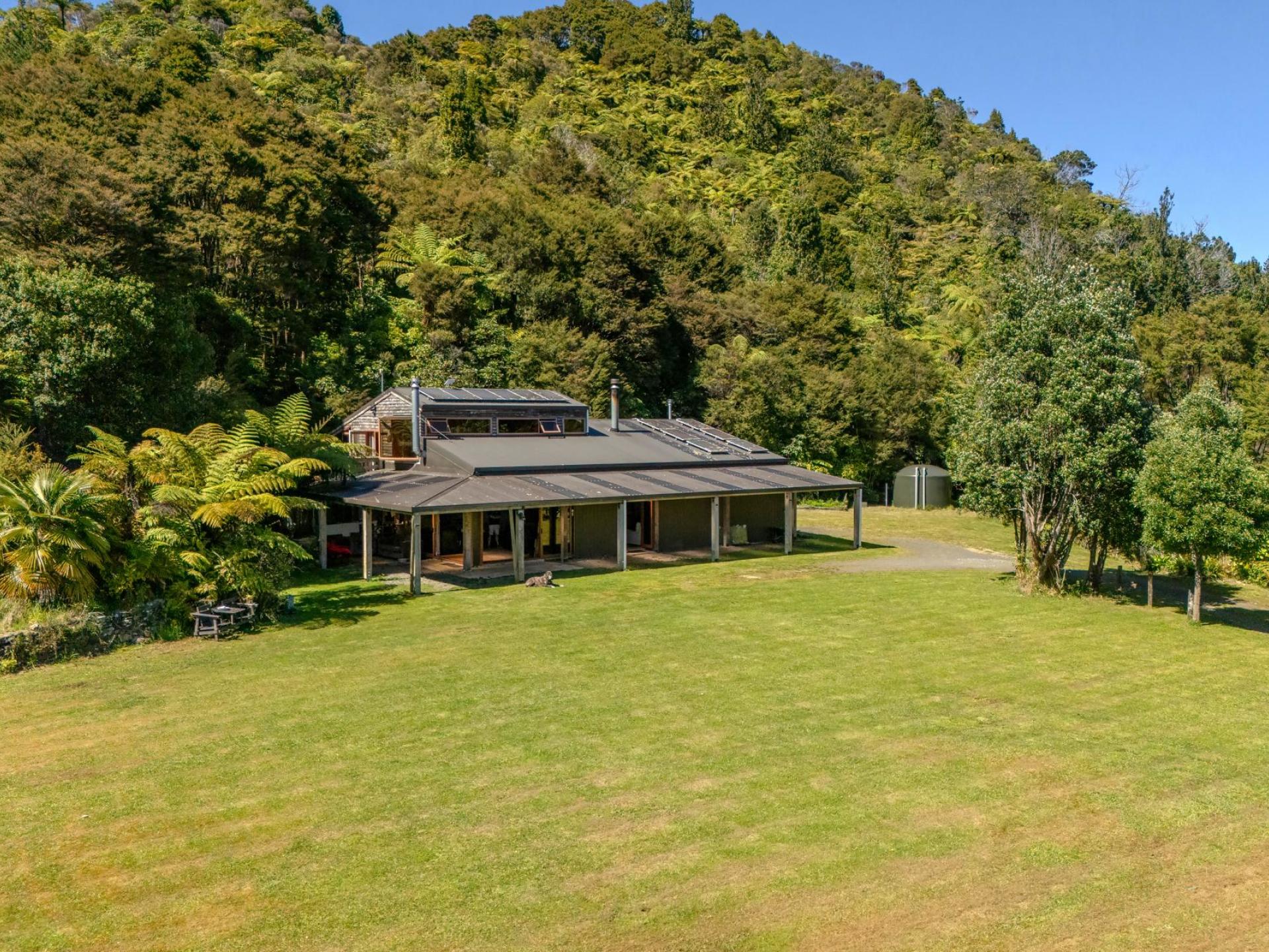 820 The 309 Road, Coromandel 820 The 309 Road, Coromandel