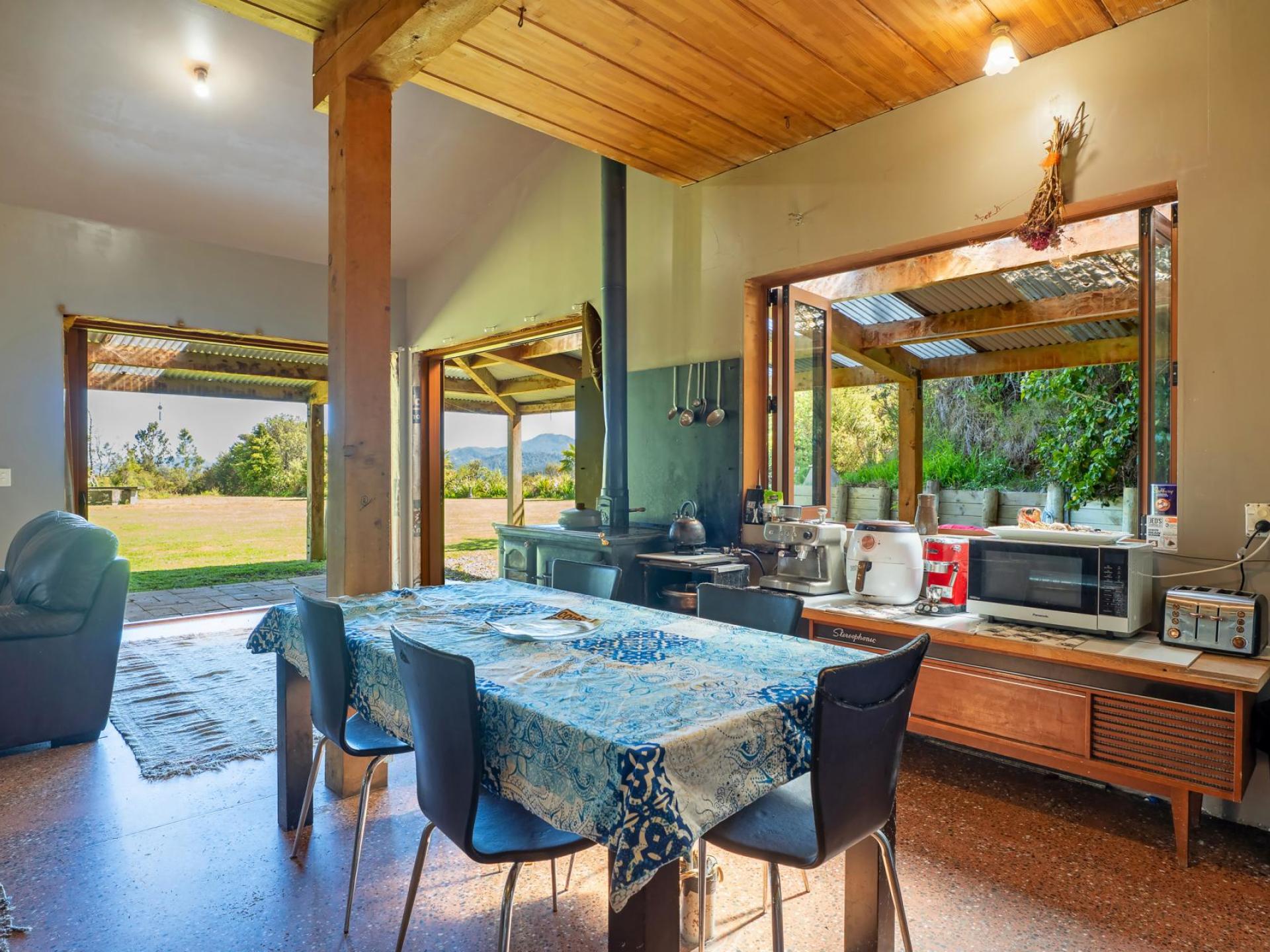 820 The 309 Road, Coromandel 820 The 309 Road, Coromandel