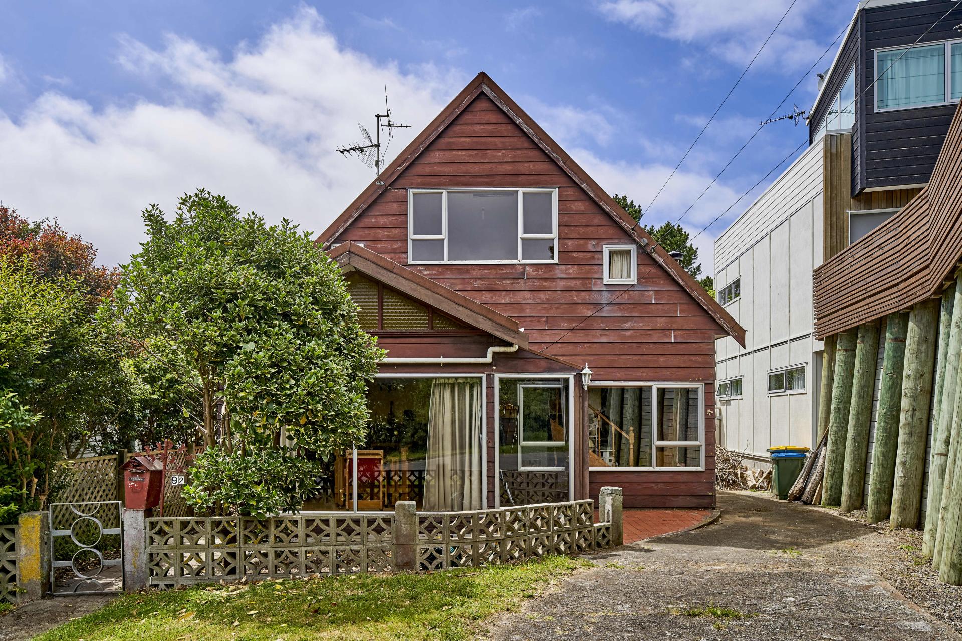 92 Muri Road, Pukerua Bay