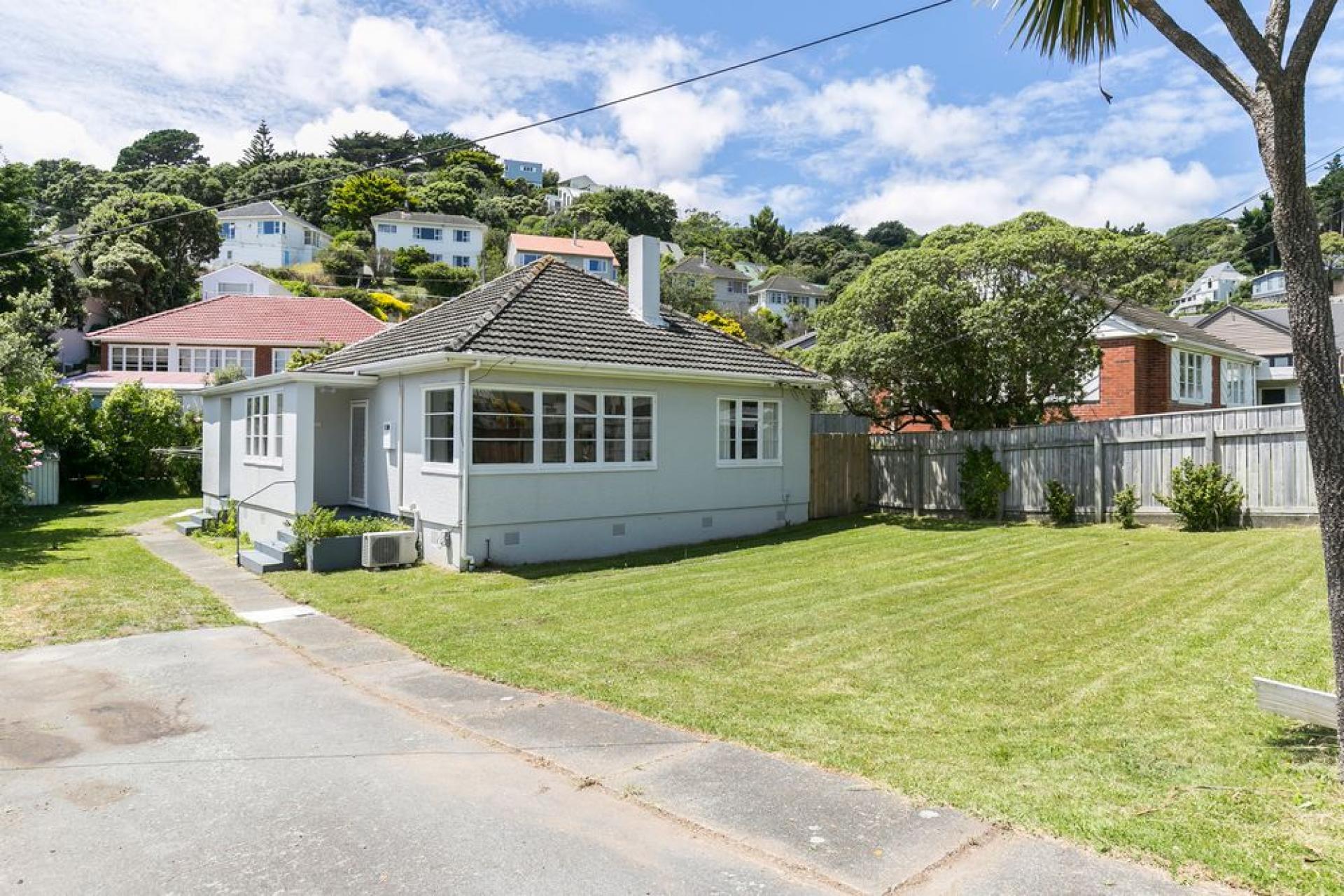 Lowe & Co Strathmore Park