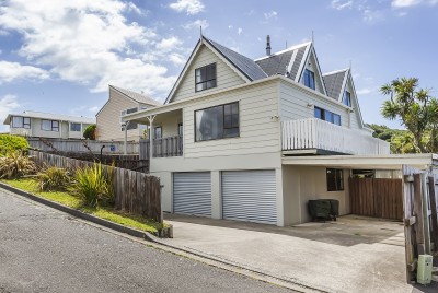 19-welland-place-island-bay