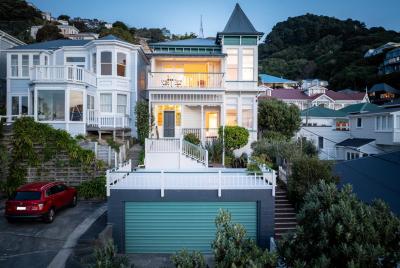 4-baring-street-oriental-bay