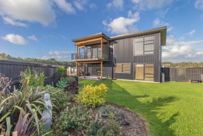 61-kent-avenue-waitarere-beach