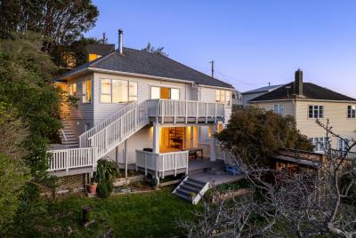 167-and-167a-tōtara-road-miramar