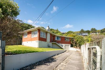 31-tukanae-street-strathmore-park