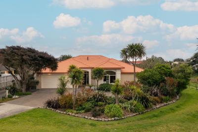 29-avion-terrace-raumati-beach